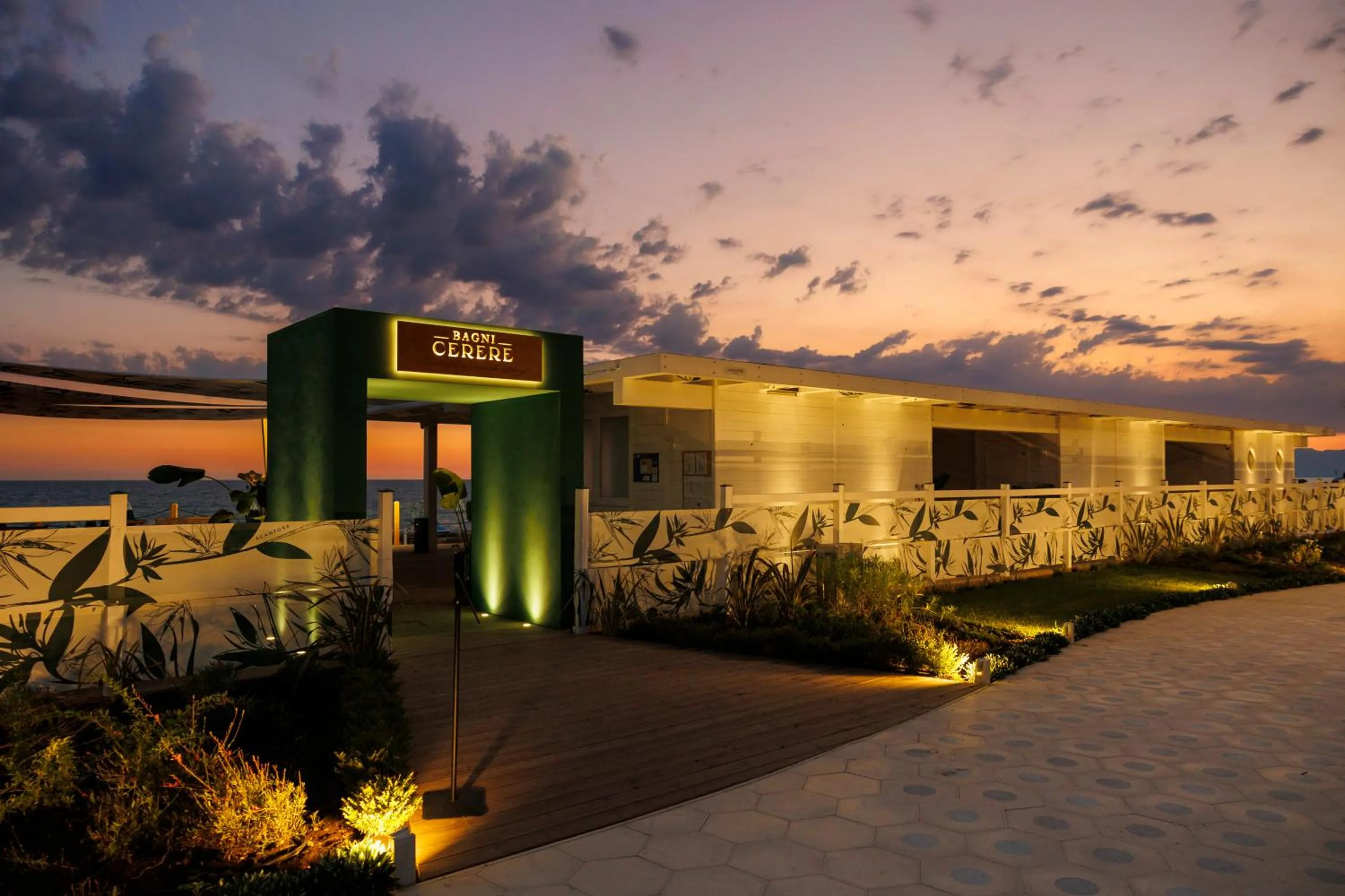 Beach in Hotel Cerere