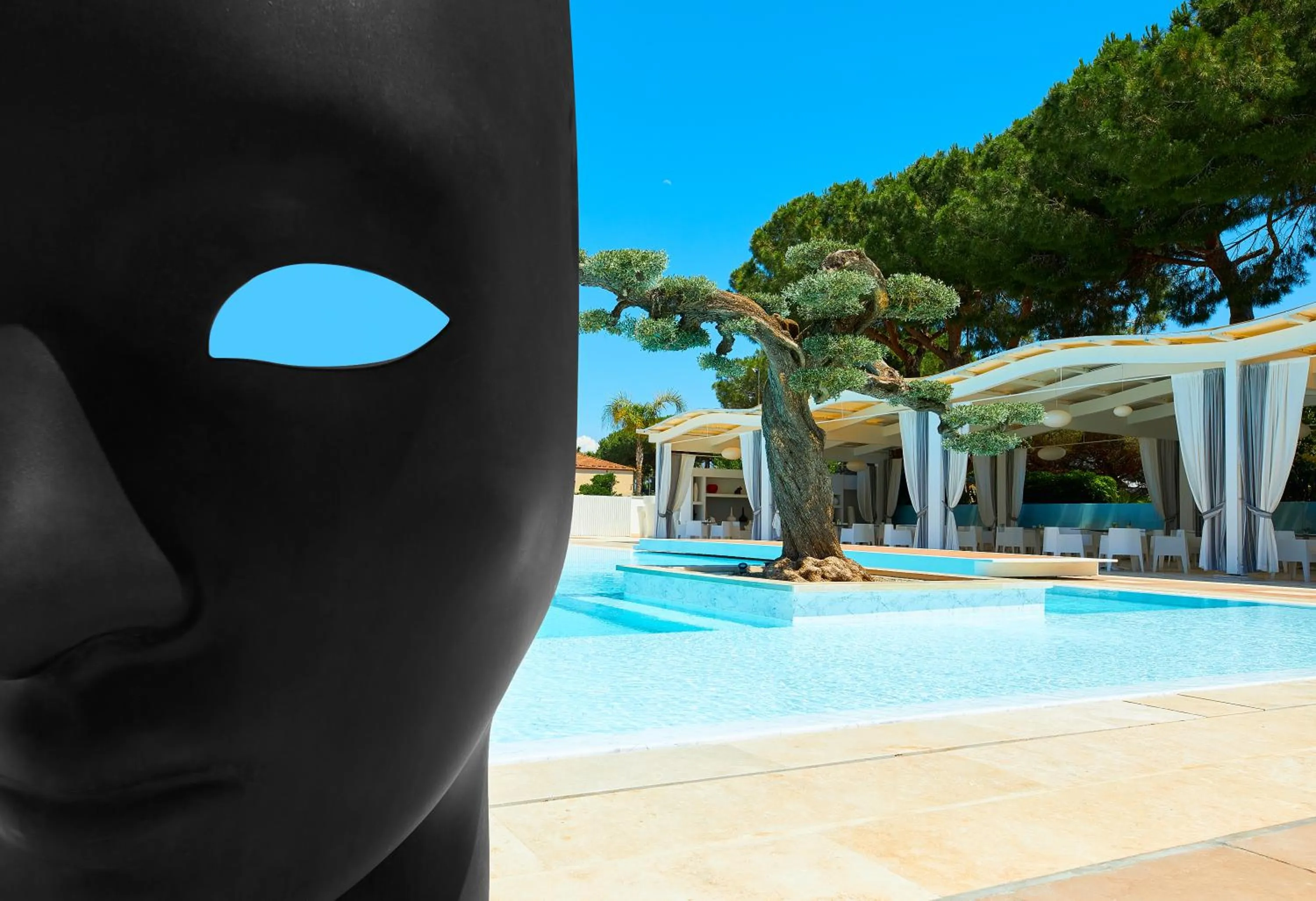 Swimming pool in Hotel Cerere