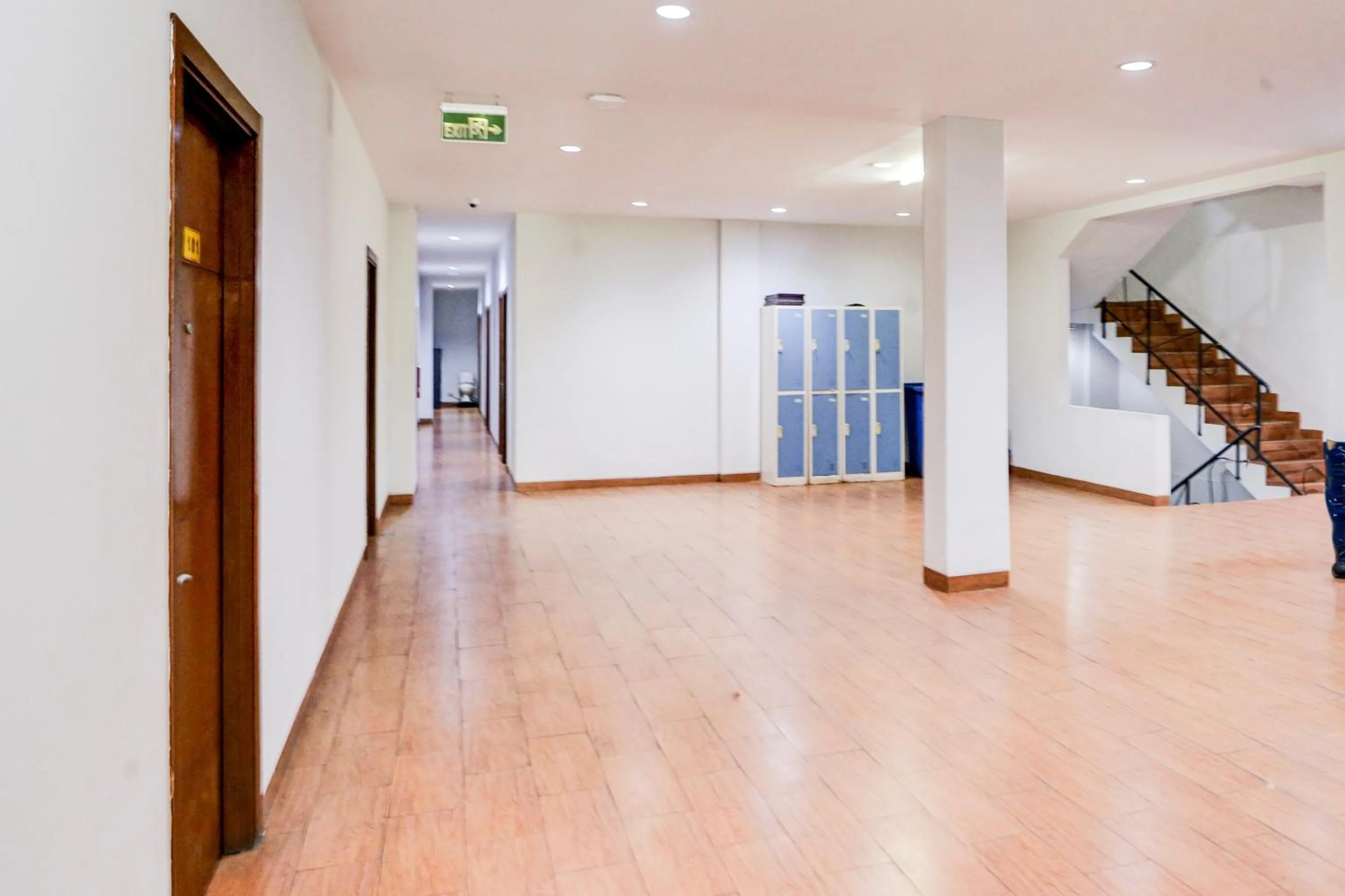 Lobby or reception in Collection O Tangerang Near Garuda Training Center