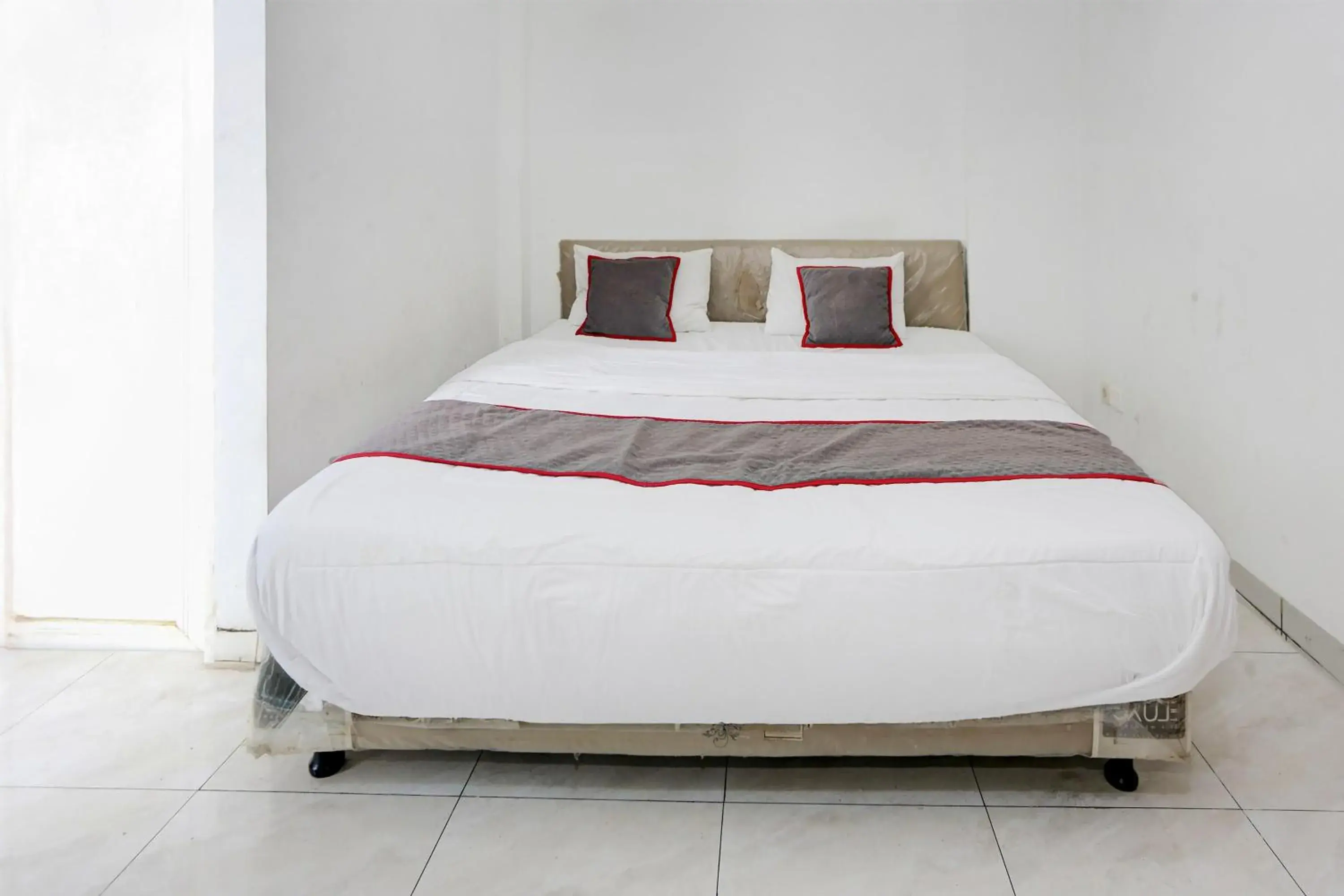 Bedroom, Bed in Collection O Tangerang Near Garuda Training Center Bedroom, Bed in Collection O Tangerang Near Garuda Training Center