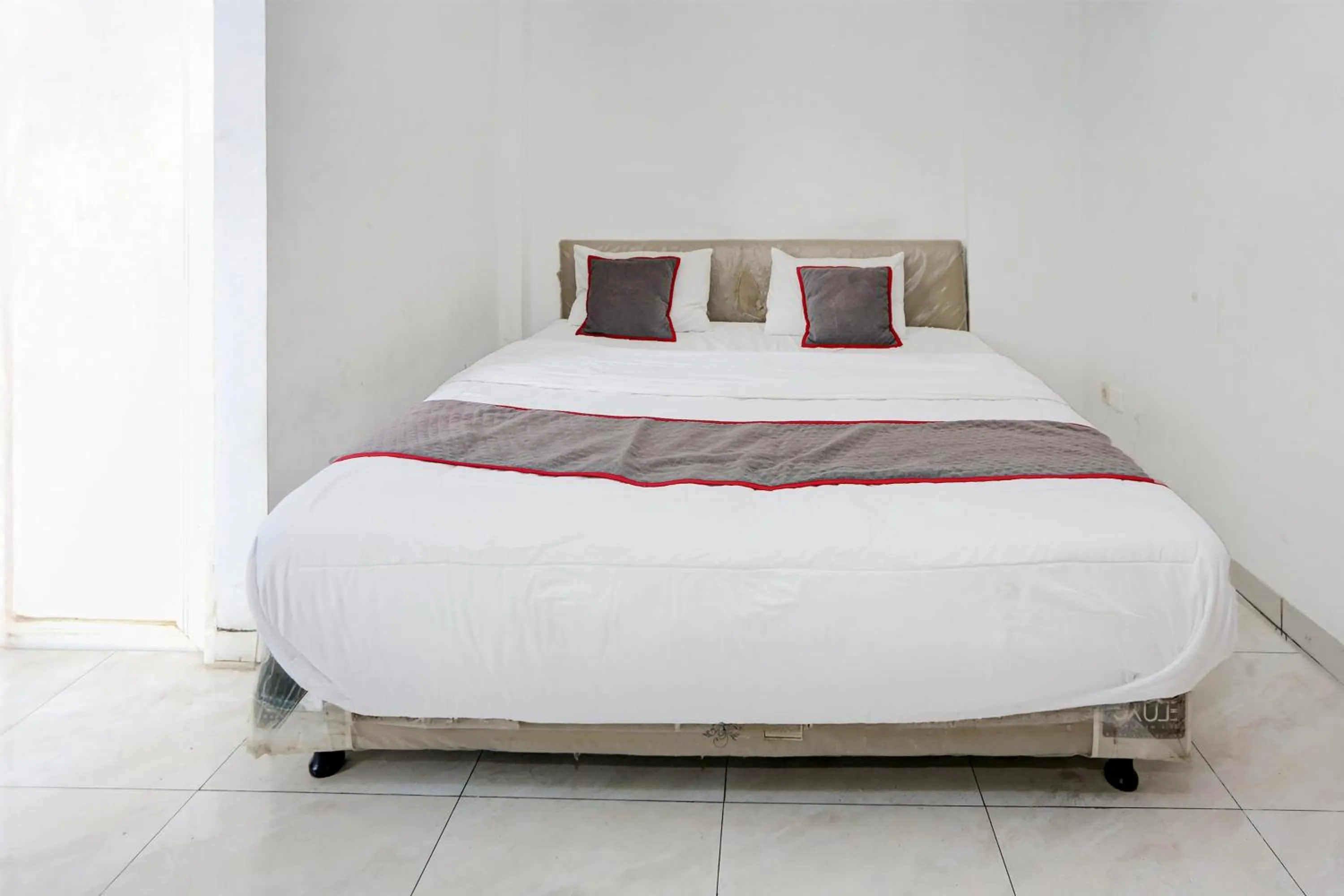 Bedroom, Bed in Collection O Tangerang Near Garuda Training Center