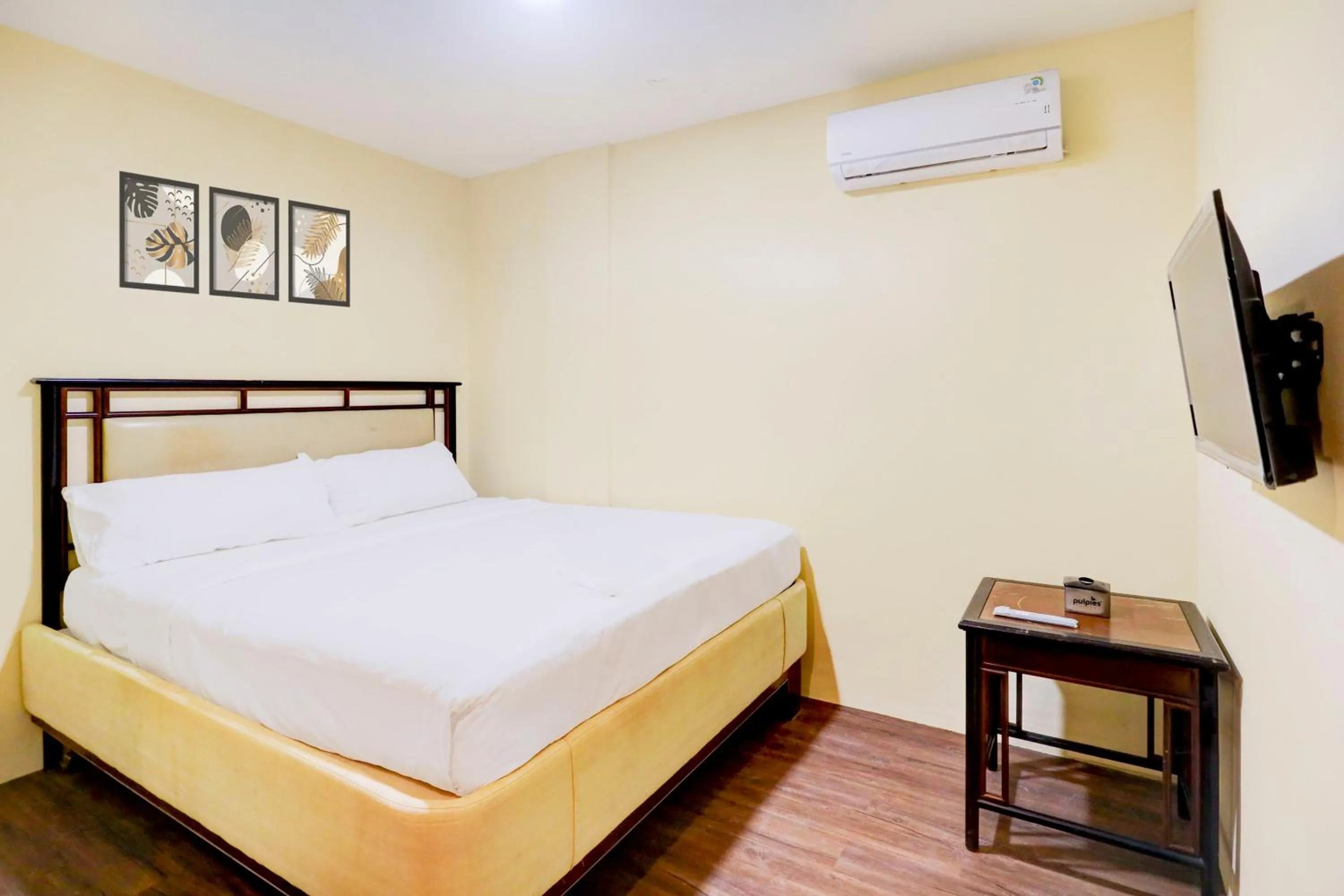 Bedroom, Bed in Collection O Nagoya Near Nagoya Hill Mall Formerly Sedago Inn