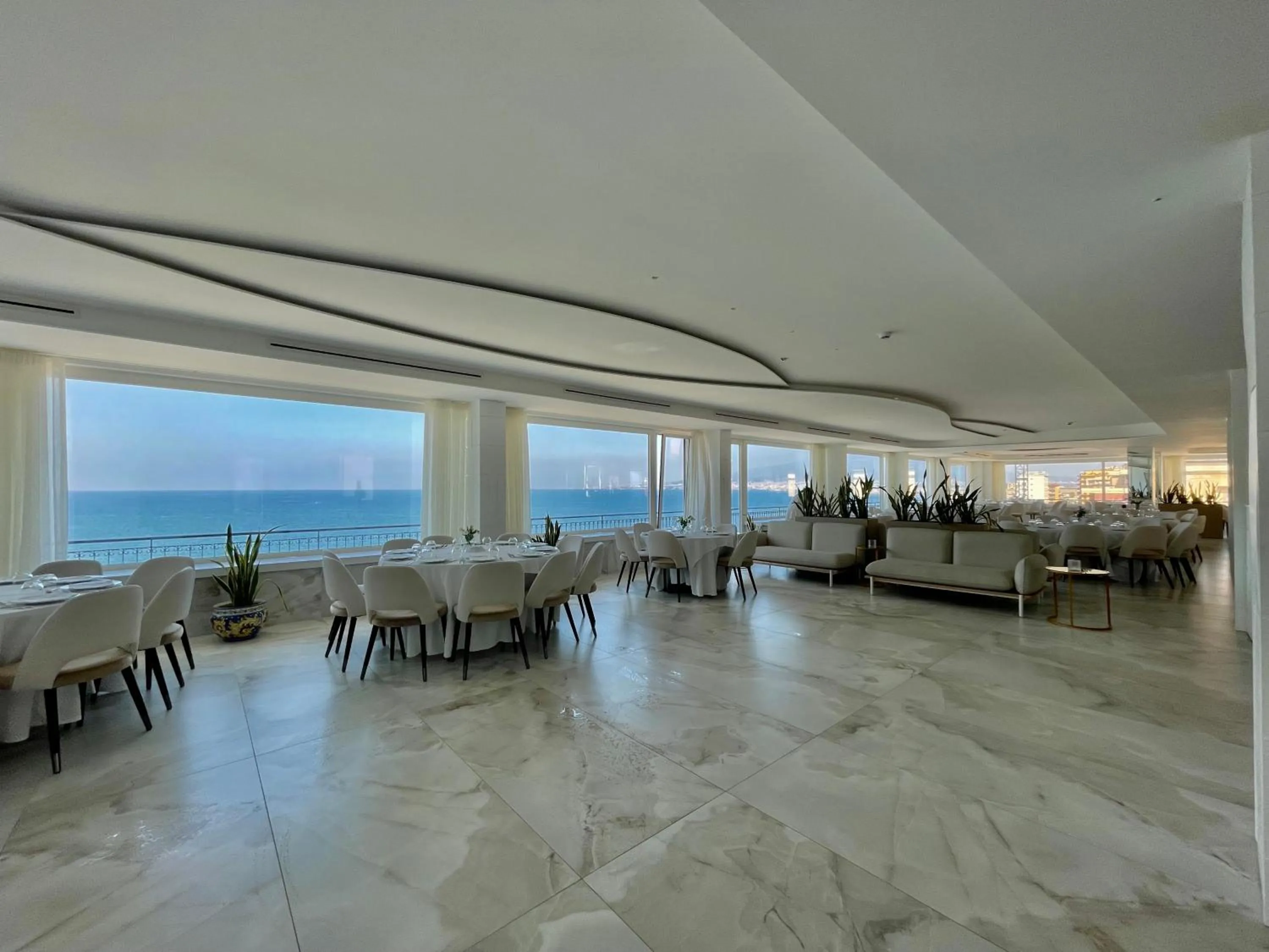 Restaurant/places to eat in Hotel Stabia