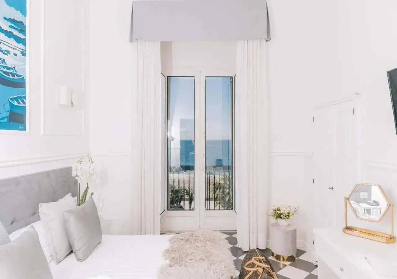 Double Room with Sea View in Hotel Stabia Double Room with Sea View in Hotel Stabia