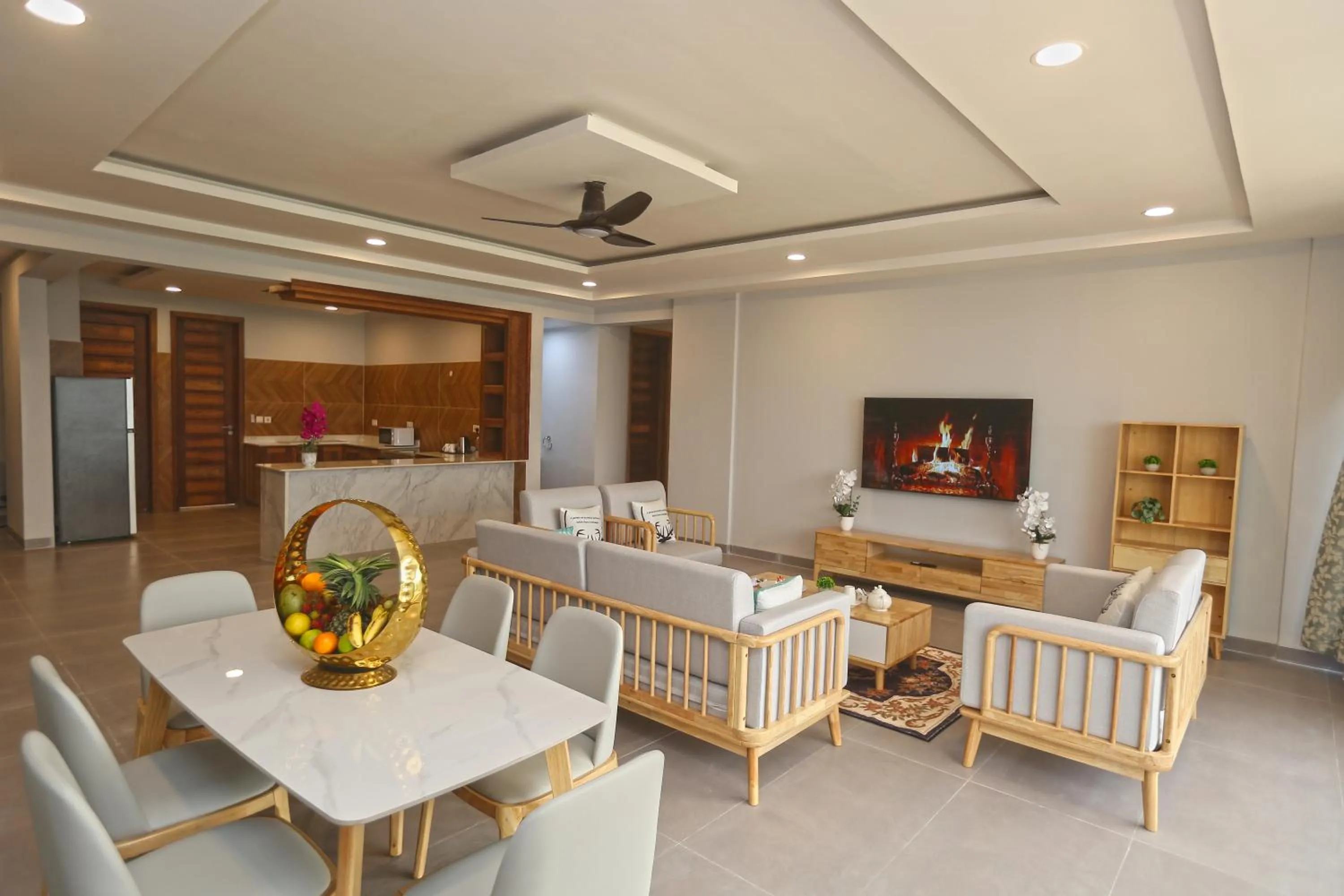 TV and multimedia in Blue Ocean Resort & Residences