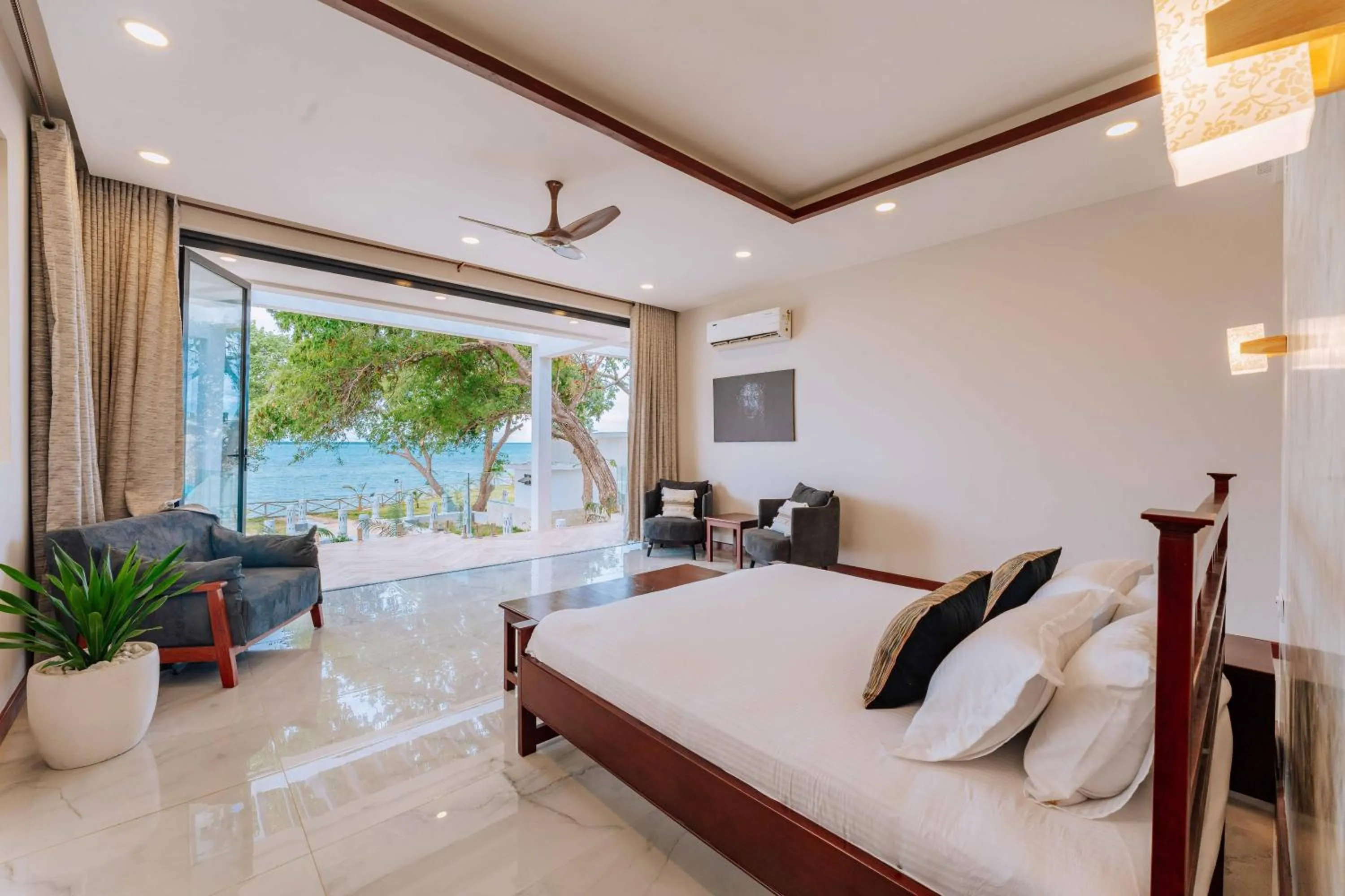Bed in Blue Ocean Resort & Residences