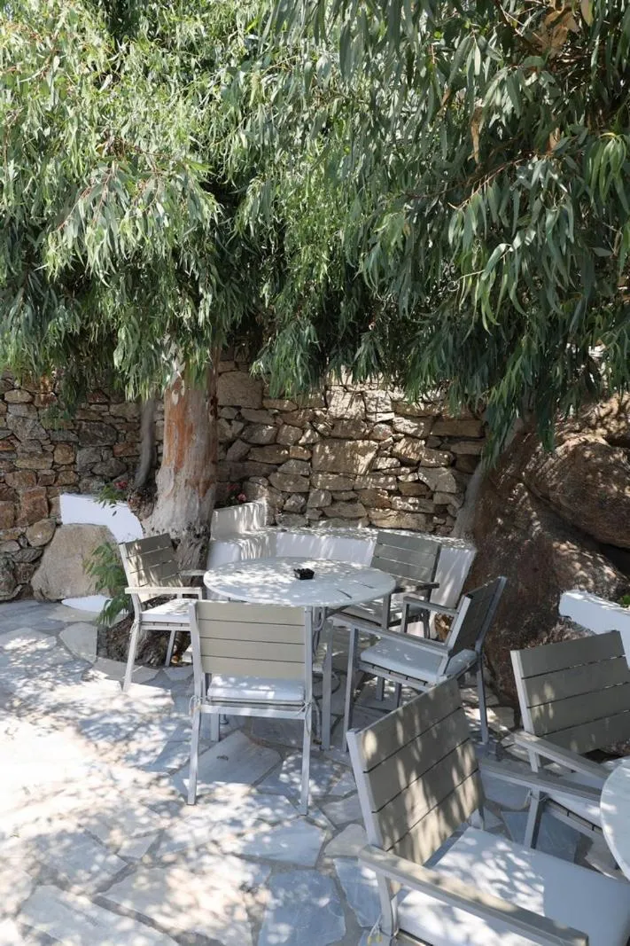 Lounge or bar in Adikri Villas & Suites