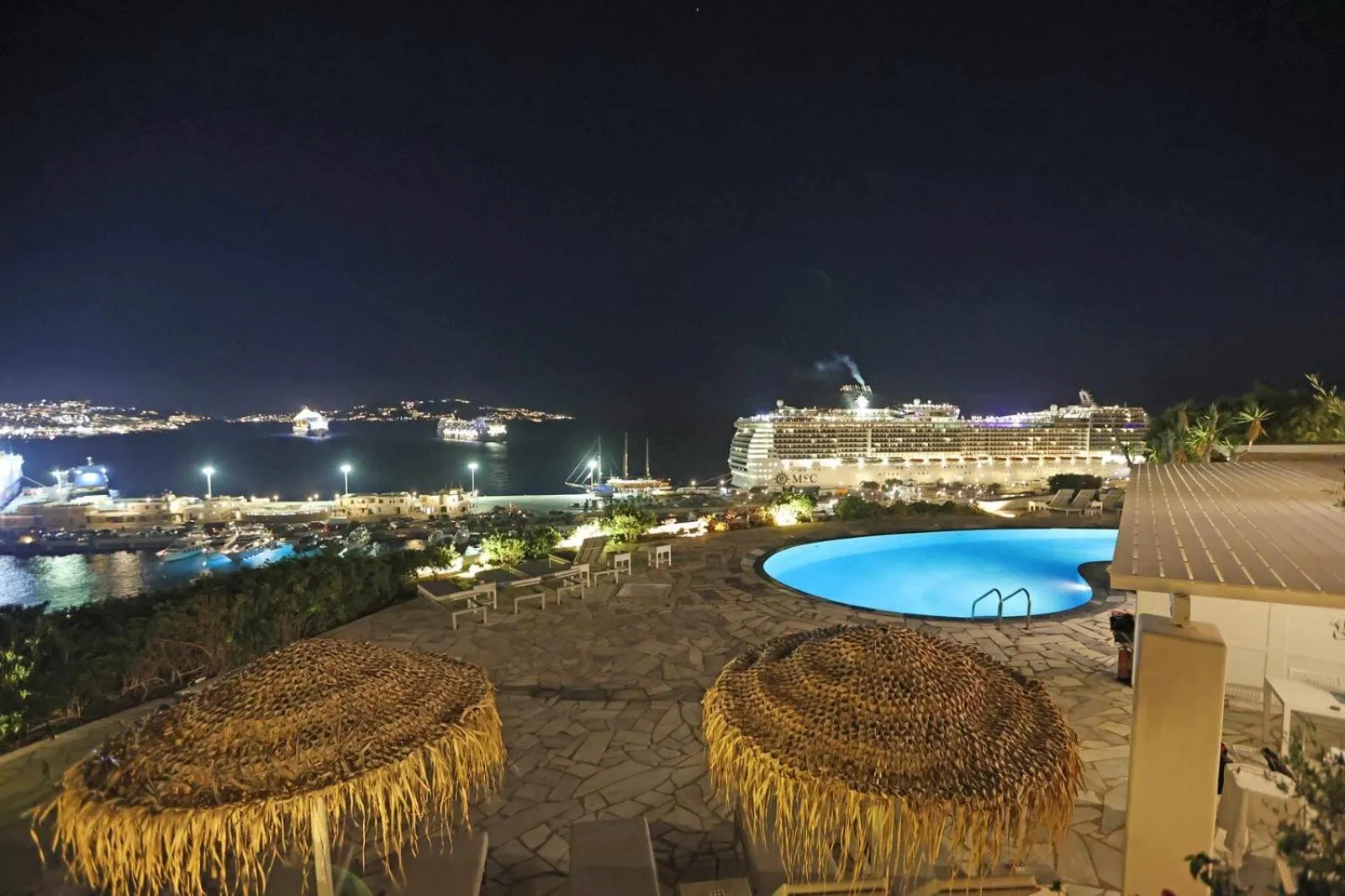 Adikri Villas & Suites
