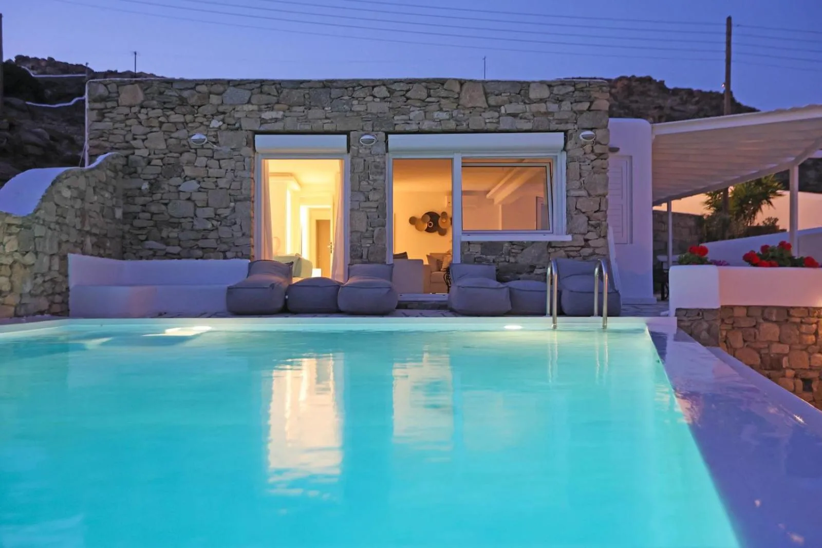 Adikri Villas & Suites