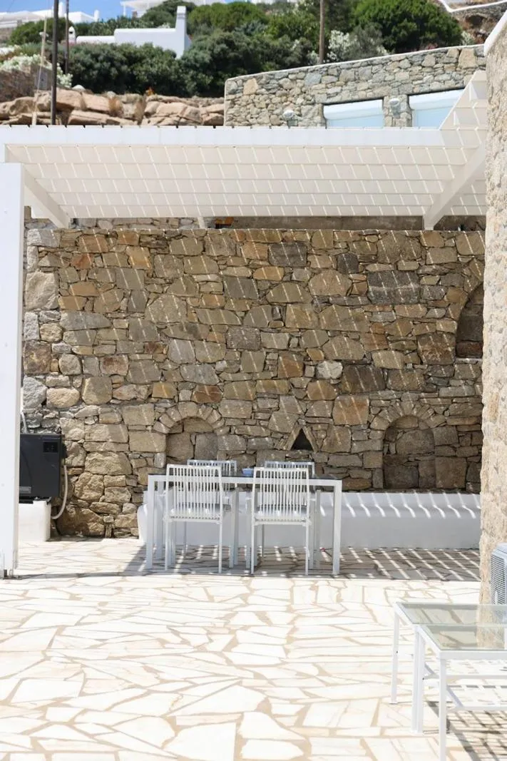 Adikri Villas & Suites