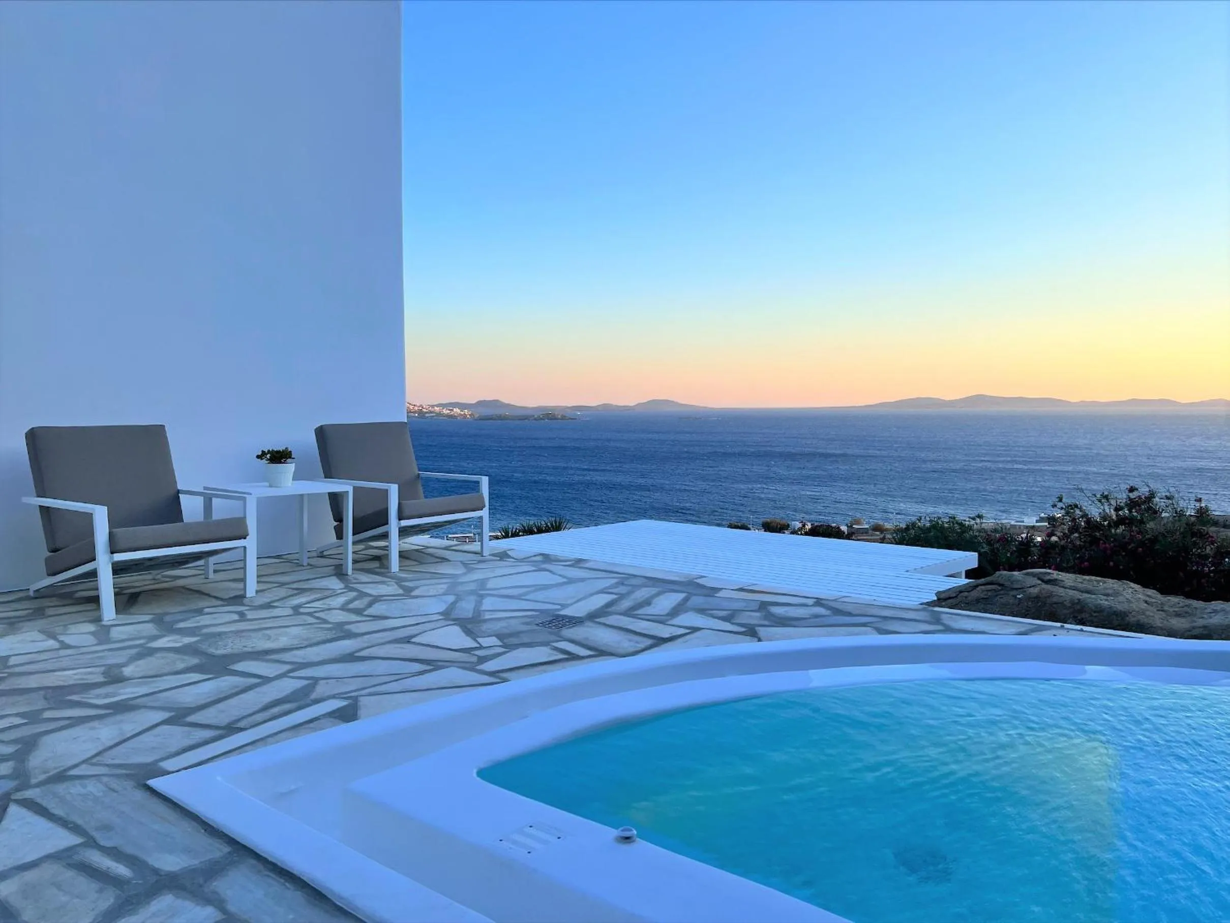 Swimming pool in Adikri Villas & Suites