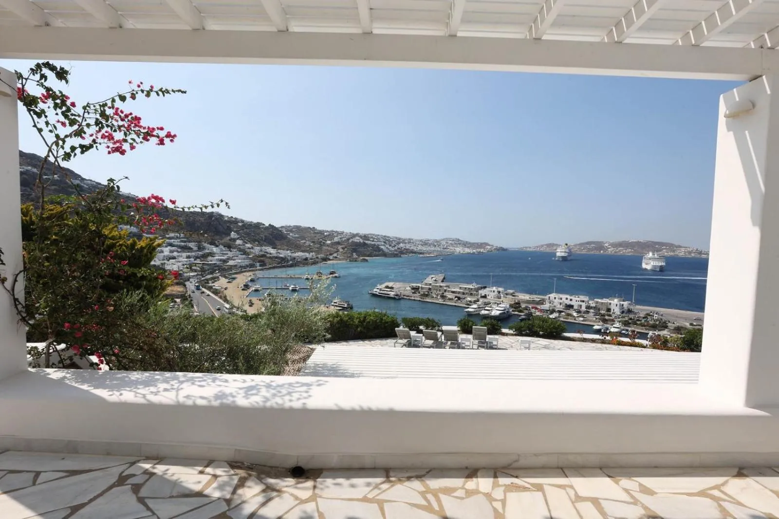 Adikri Villas & Suites
