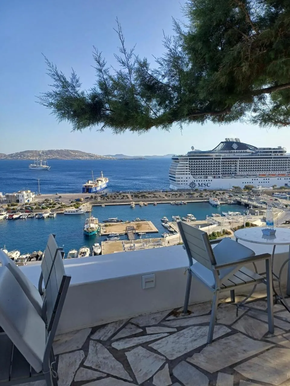 Adikri Villas & Suites