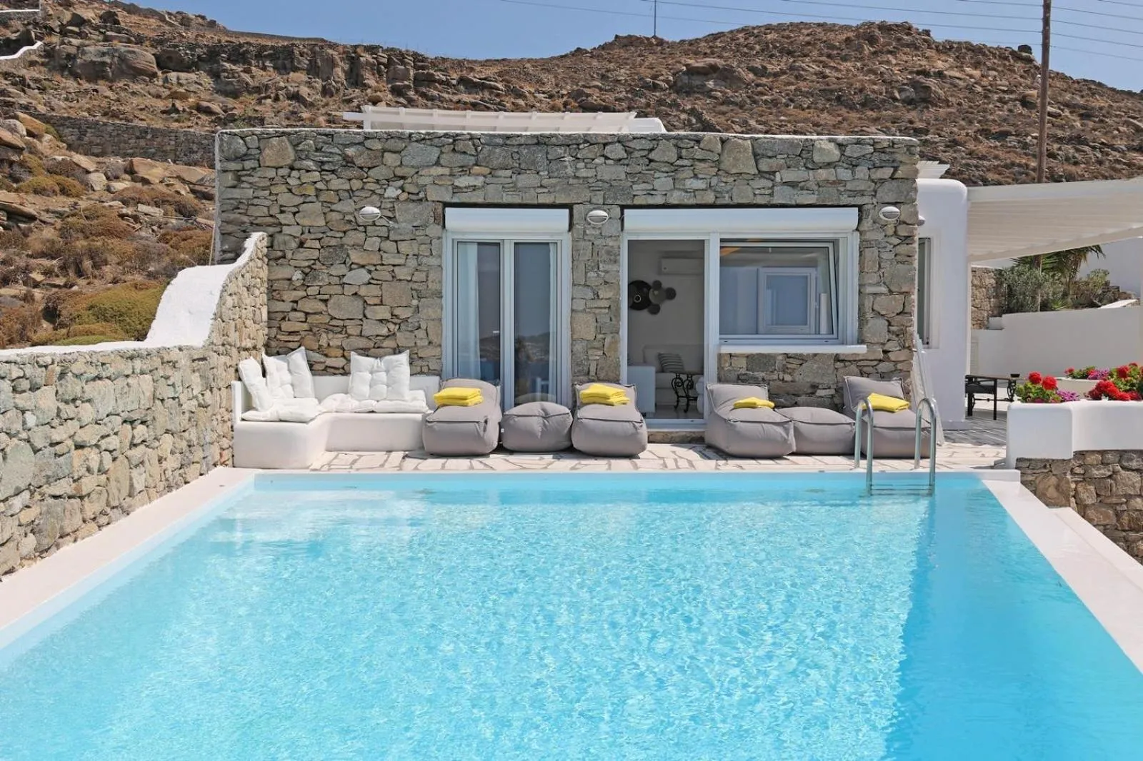 Adikri Villas & Suites