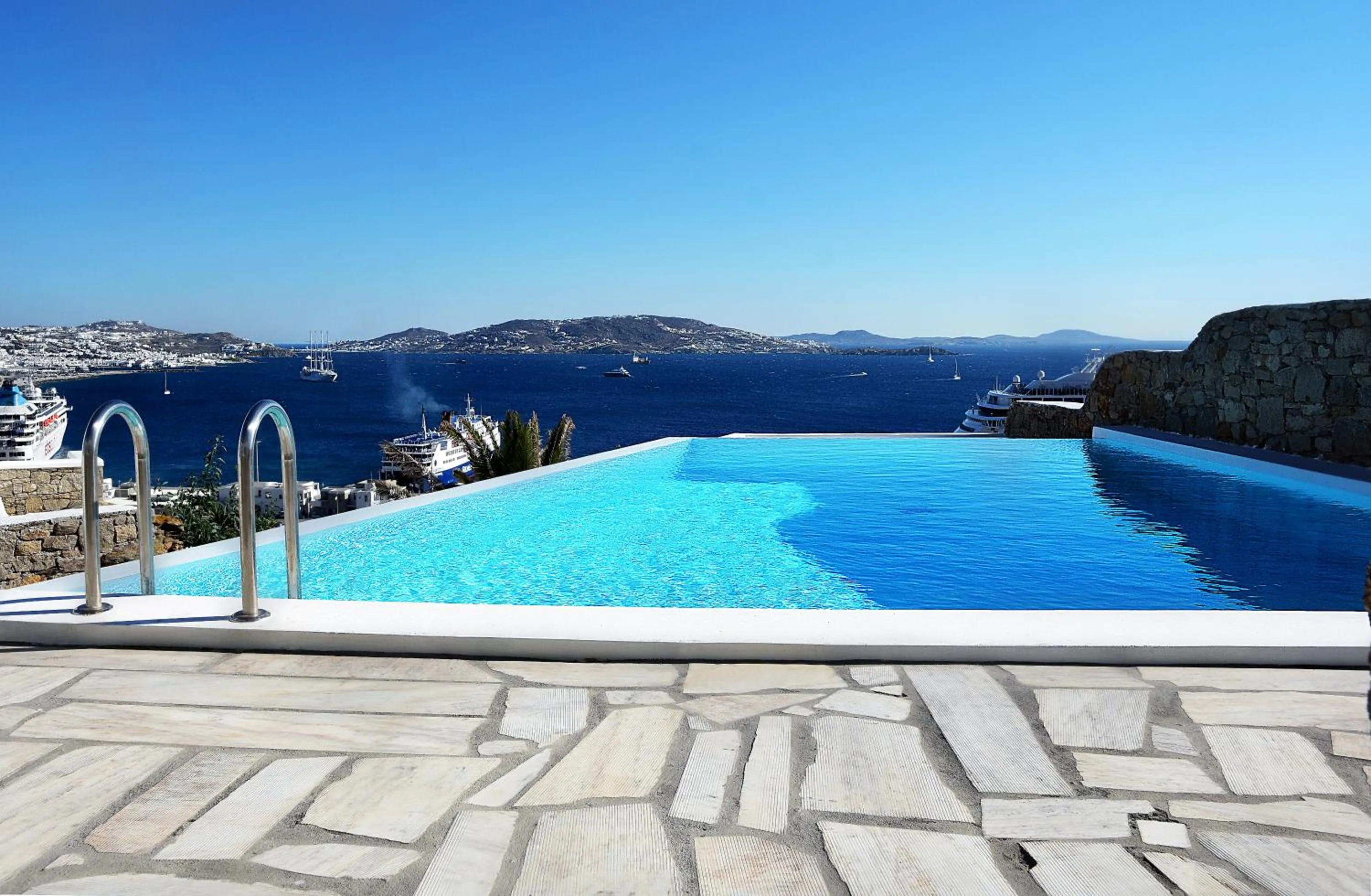 Swimming pool in Adikri Villas & Suites