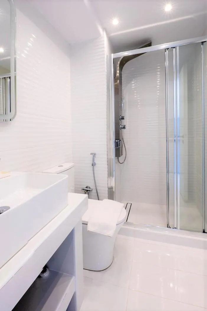 Adikri Villas & Suites
