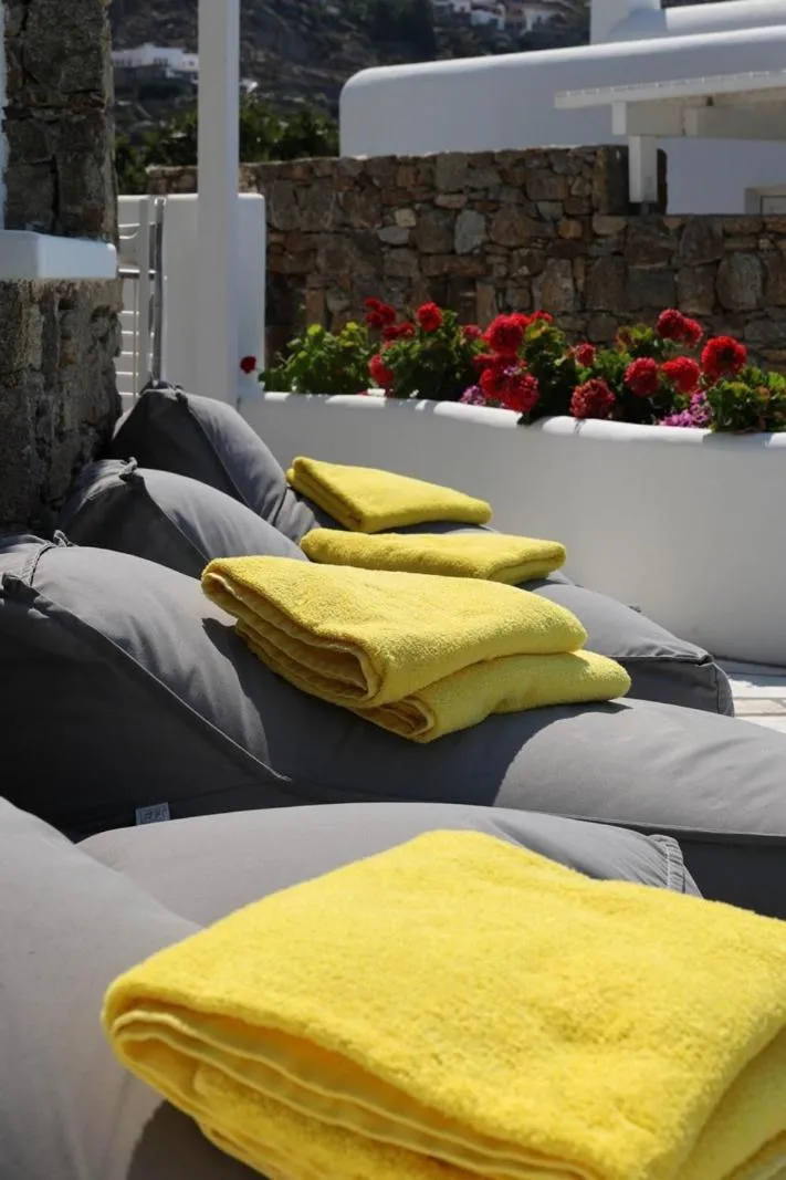 Adikri Villas & Suites