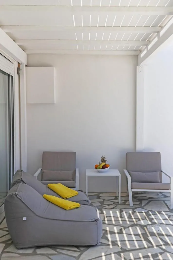 Adikri Villas & Suites