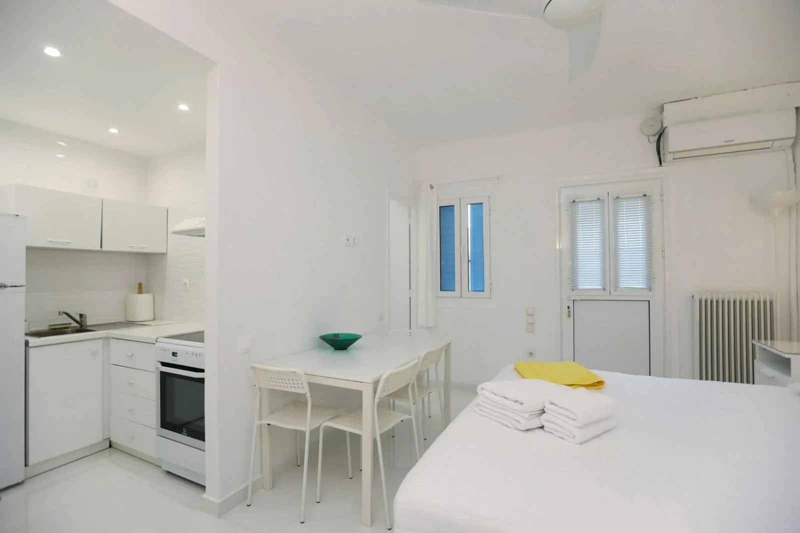 Bed in Adikri Villas & Suites