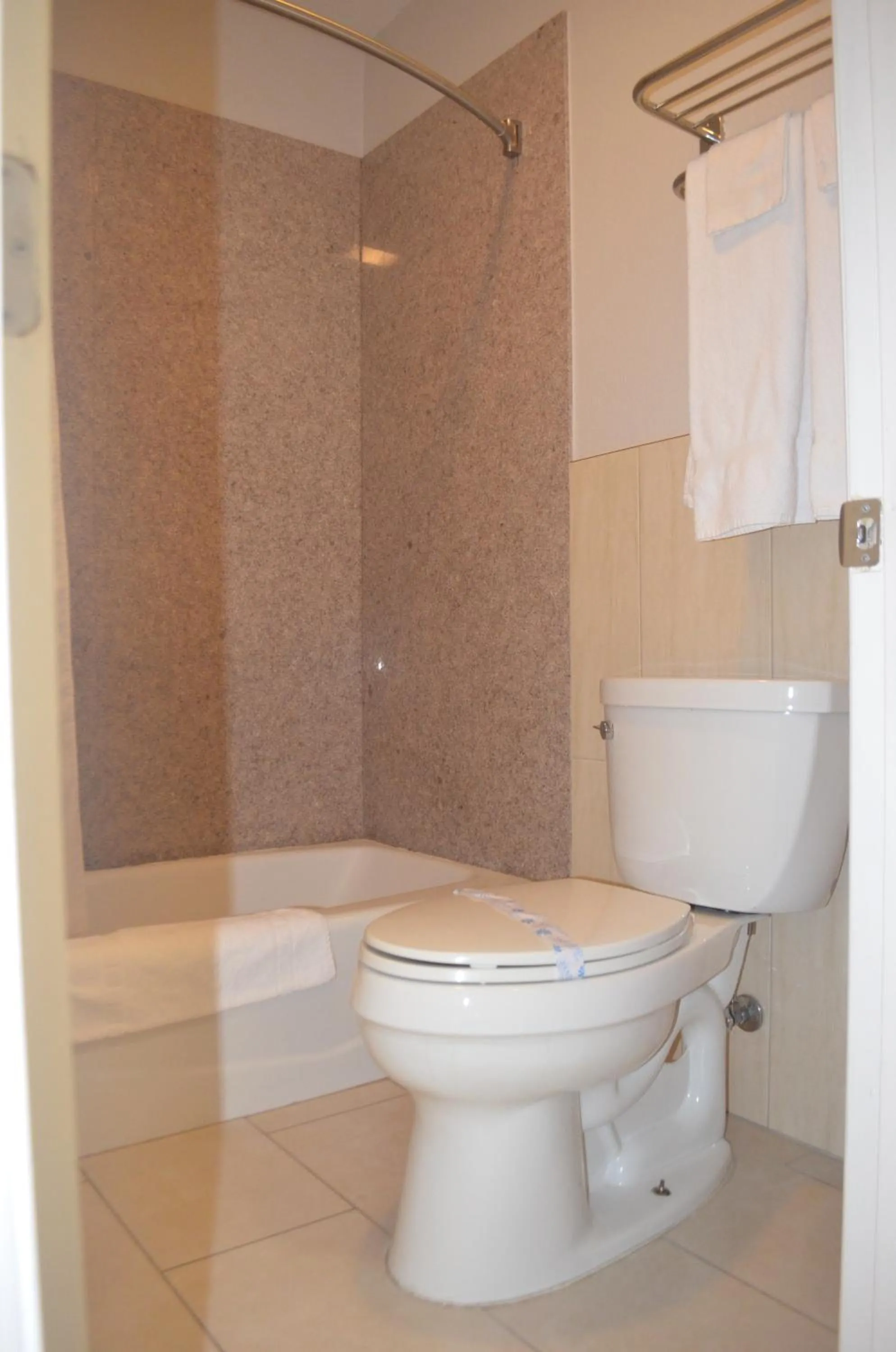 King Room in Galaxy Inn