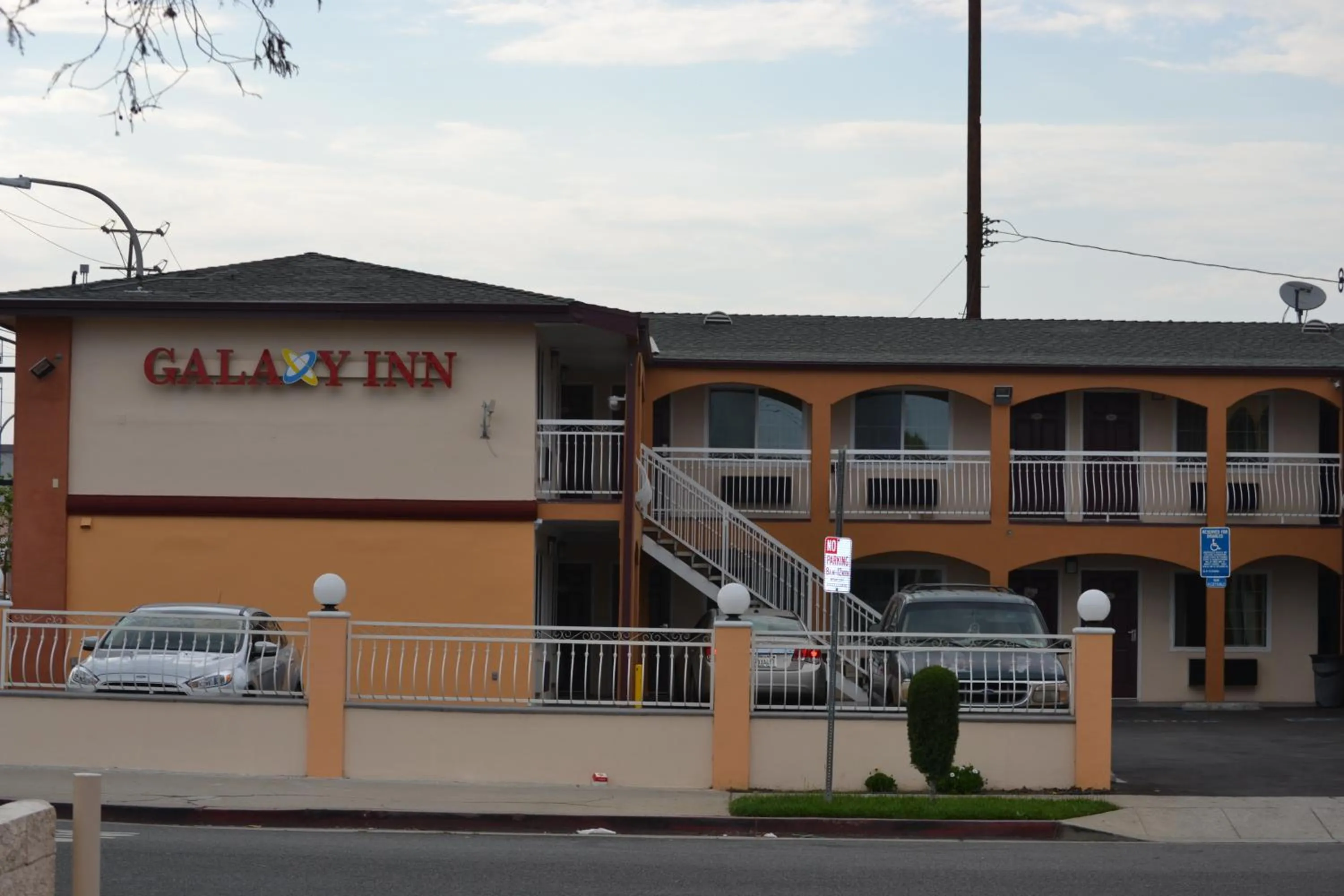 Galaxy Inn