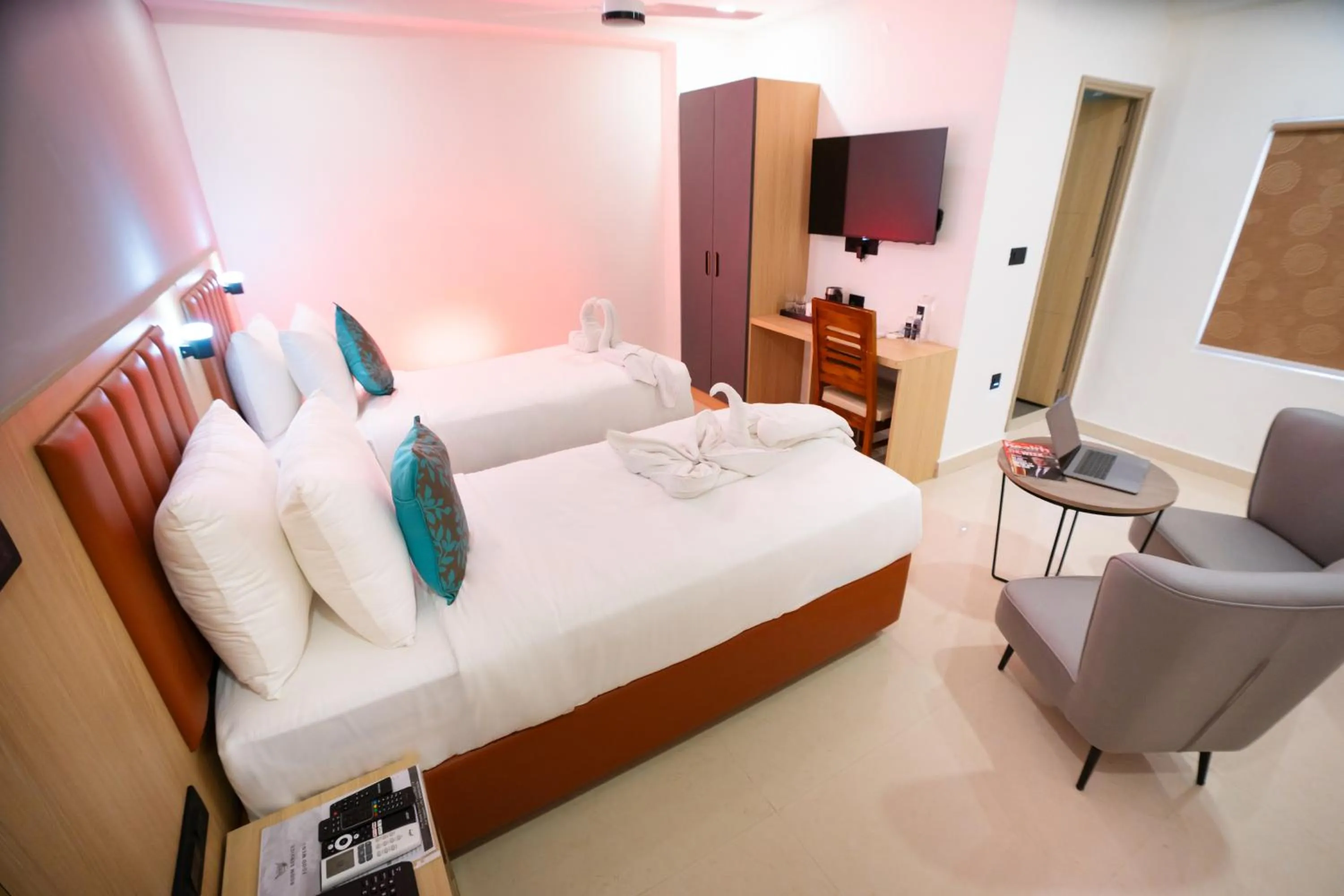 Bedroom, Bed in Sunrise Business Hotel, S R Nagar - Ameerpet