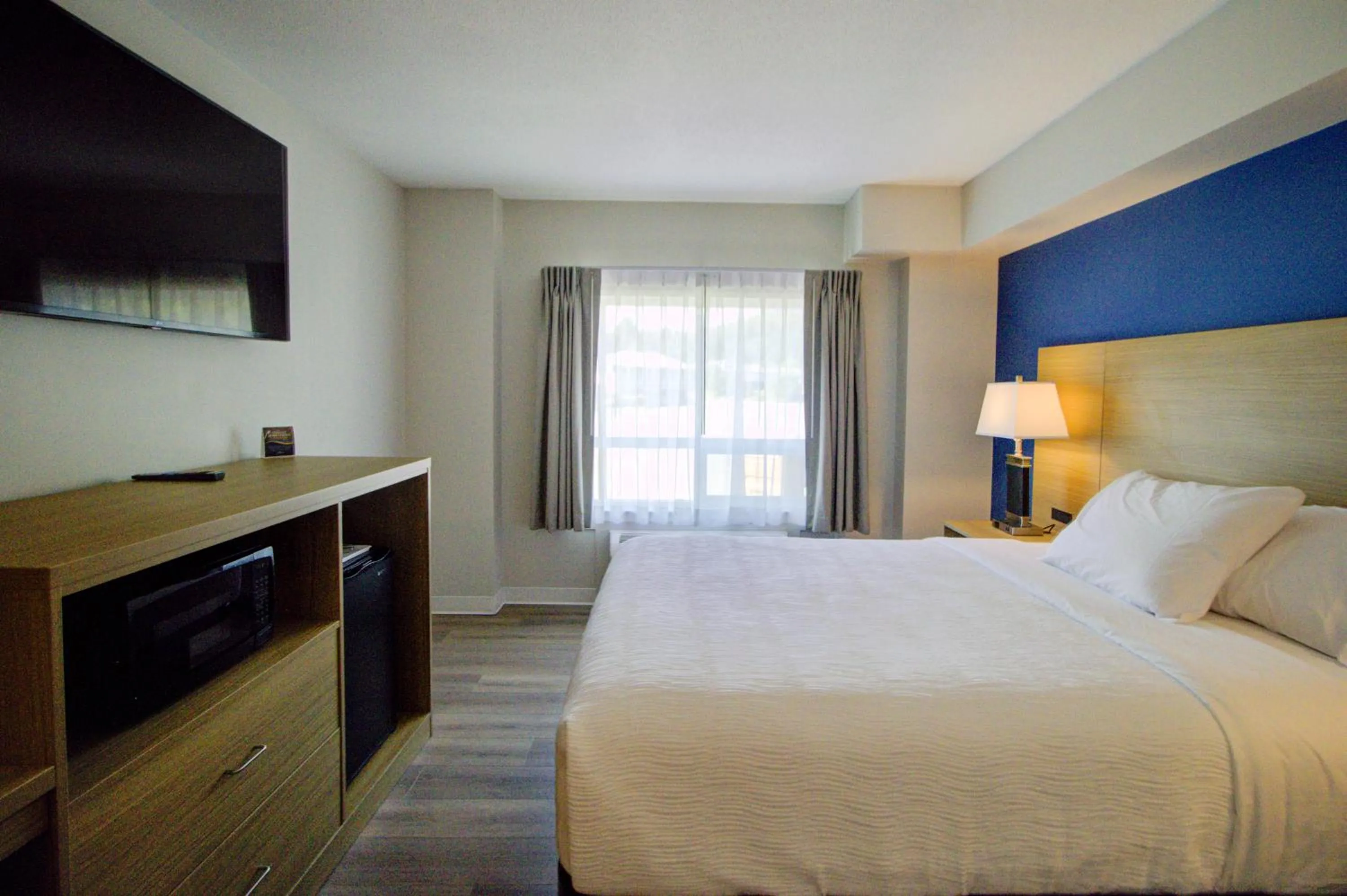 Bed in Baymont by Wyndham Gold River