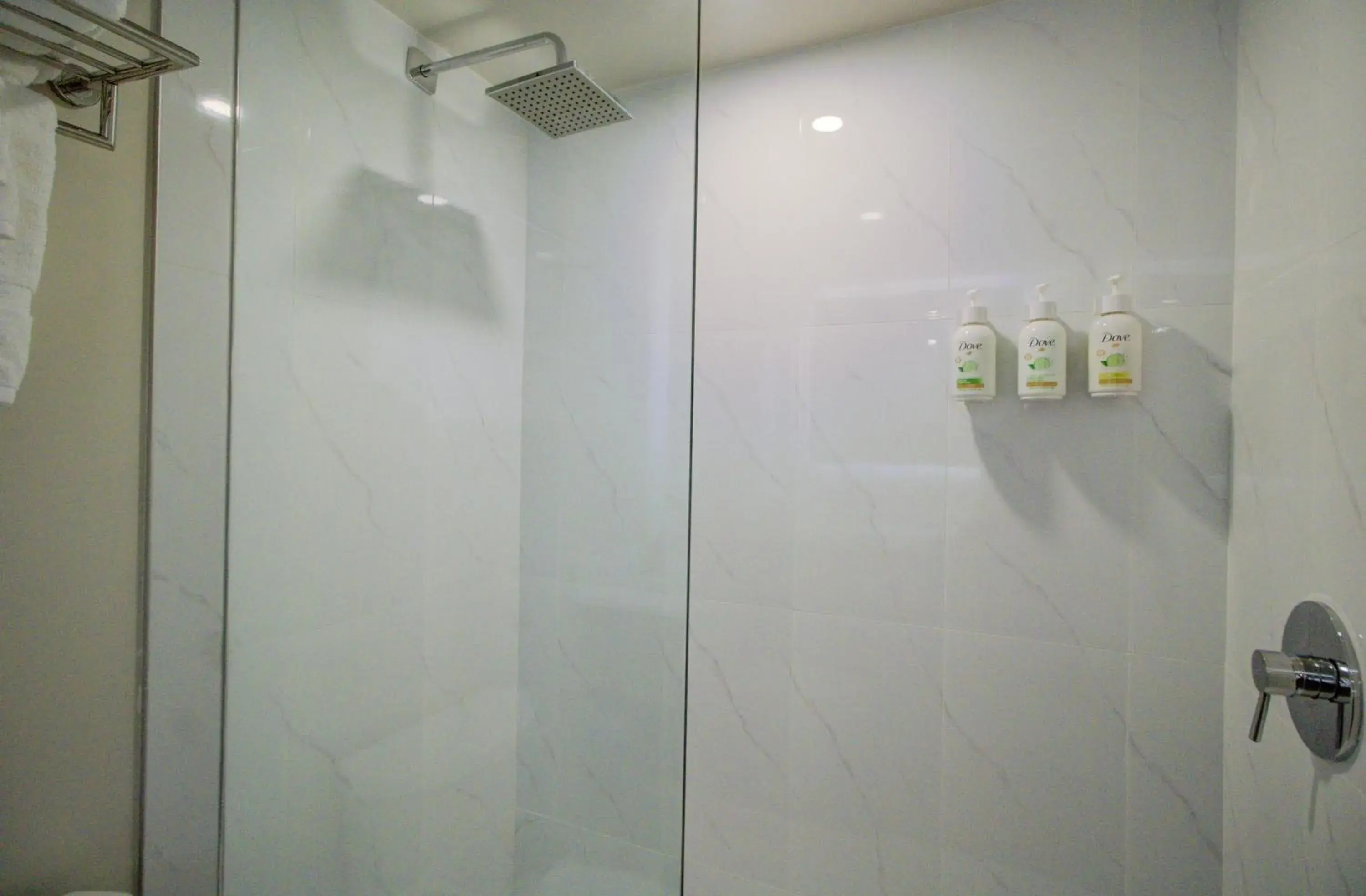 Queen Suite - Non-Smoking in Baymont by Wyndham Gold River Queen Suite - Non-Smoking in Baymont by Wyndham Gold River