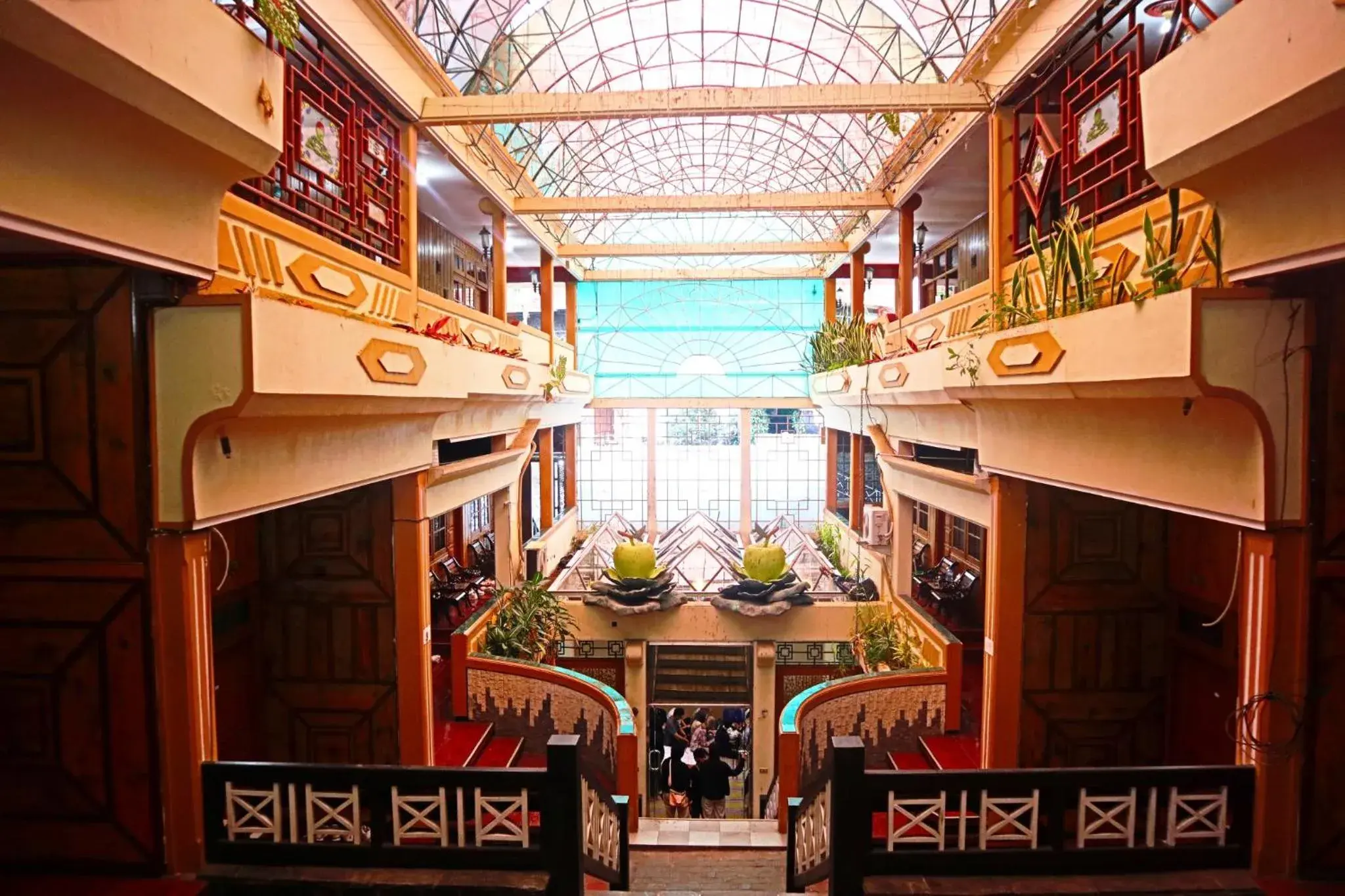 Property building in PLUM Hotel Palereman Batu Property building in PLUM Hotel Palereman Batu