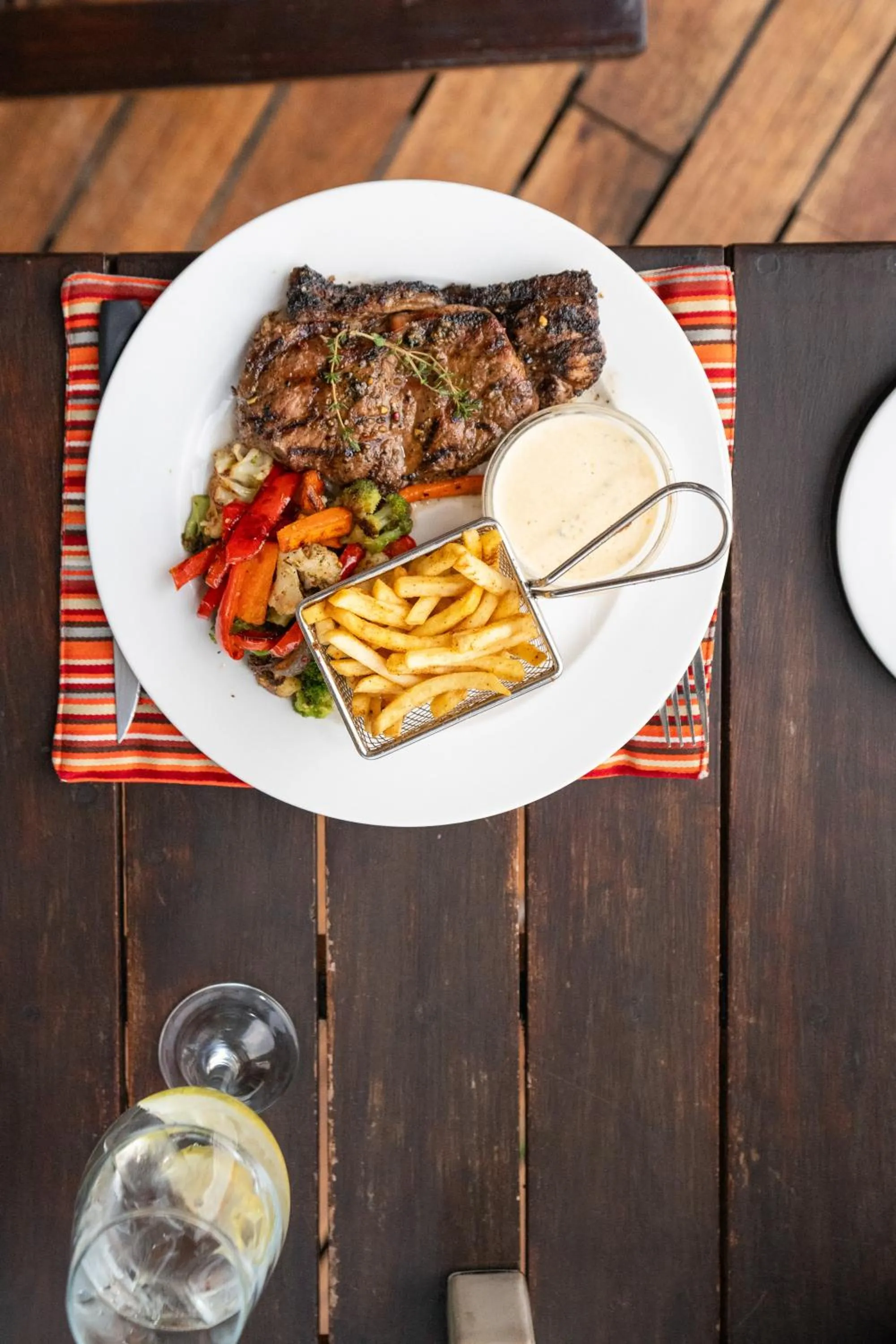 Food in Riverstone Lodge