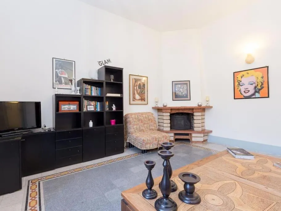 Vatican Comfortable Sunny Apartment