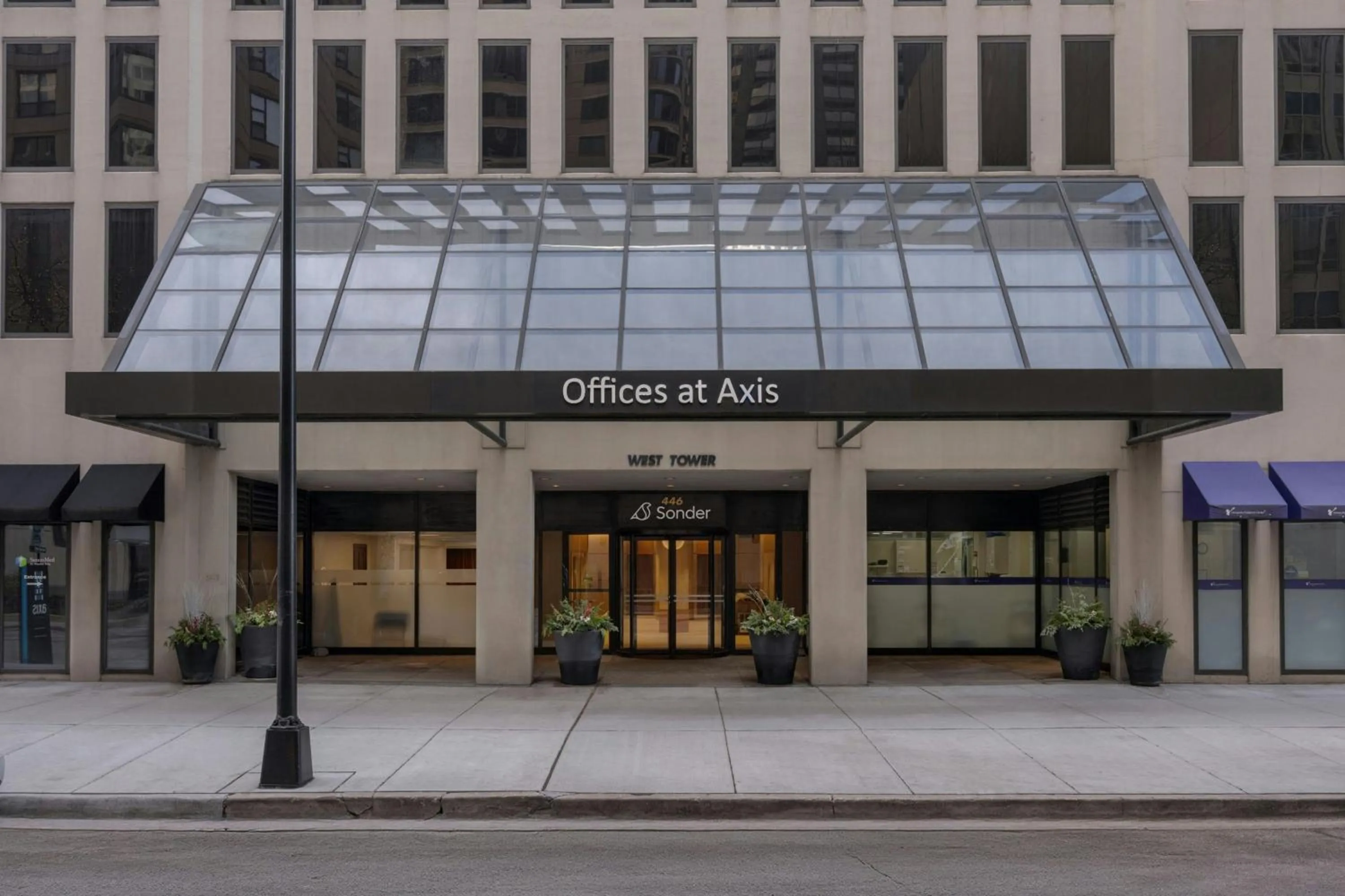 Property building in Sonder by Marriott Bonvoy Onterie Apartments Magnificent Mile