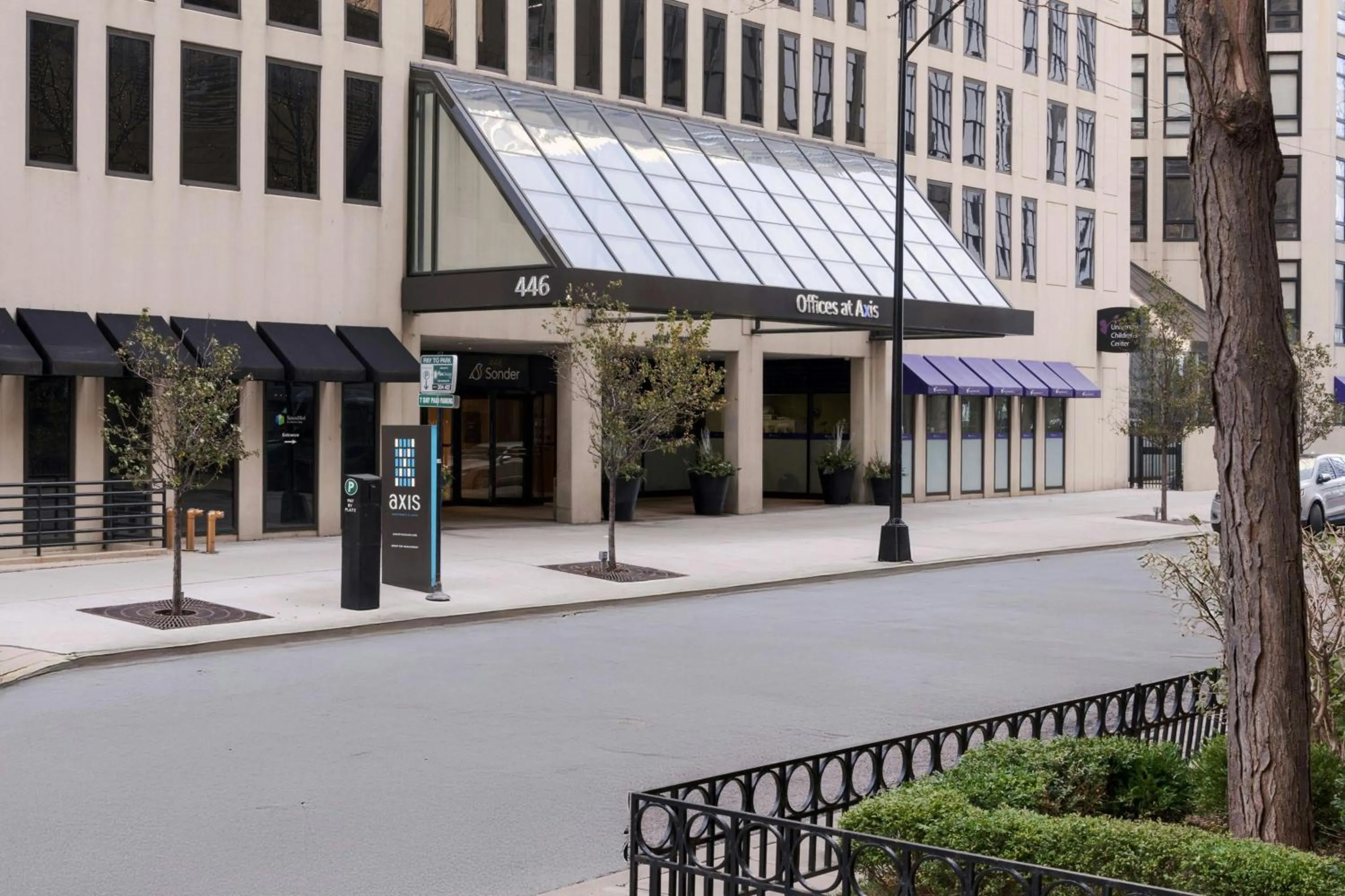 Property building in Sonder by Marriott Bonvoy Onterie Apartments Magnificent Mile