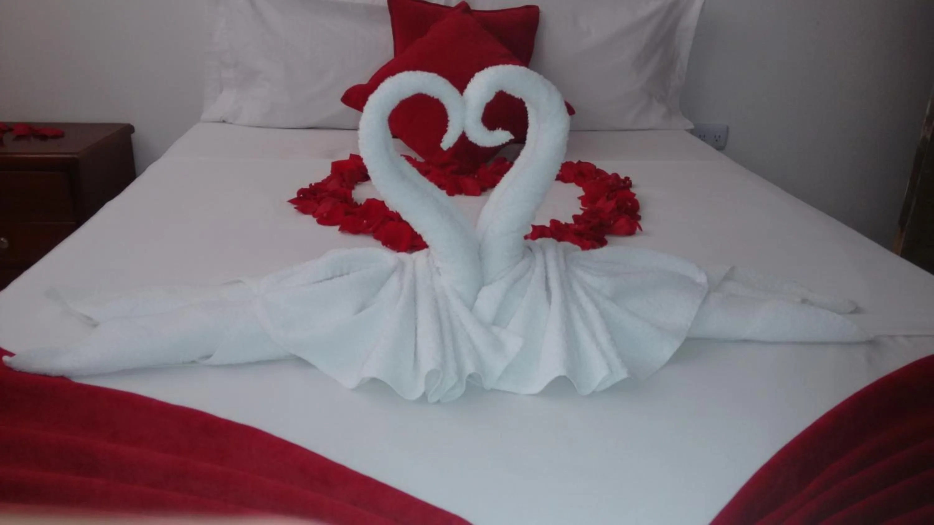 Bed in Mintaka Hotel + Lounge