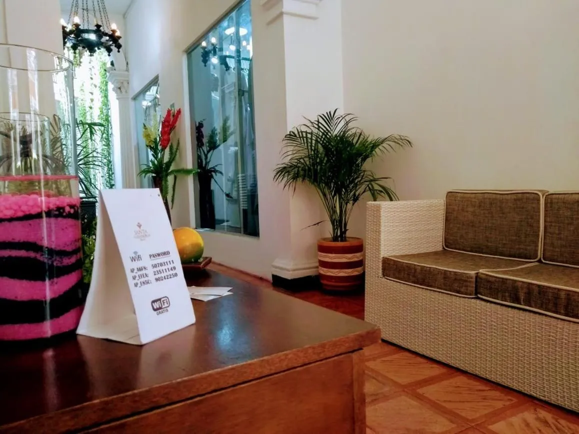 Santa Alejandría Hotel