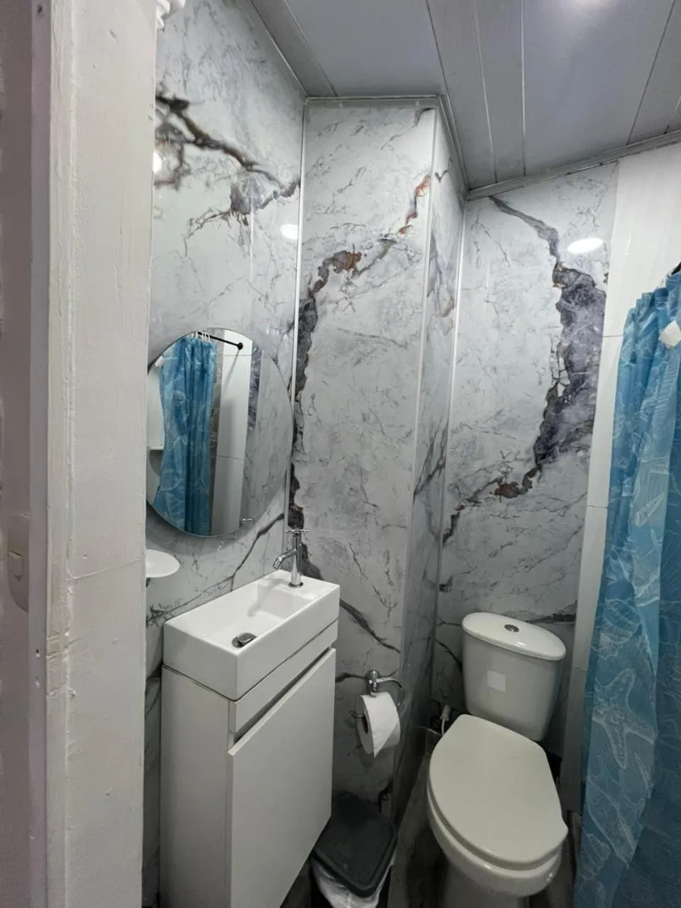 Toilet in Santa Alejandría Hotel