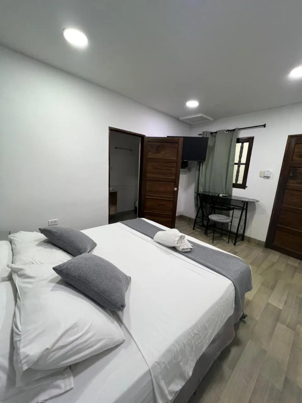 Photo of the whole room, Bed in Santa Alejandría Hotel