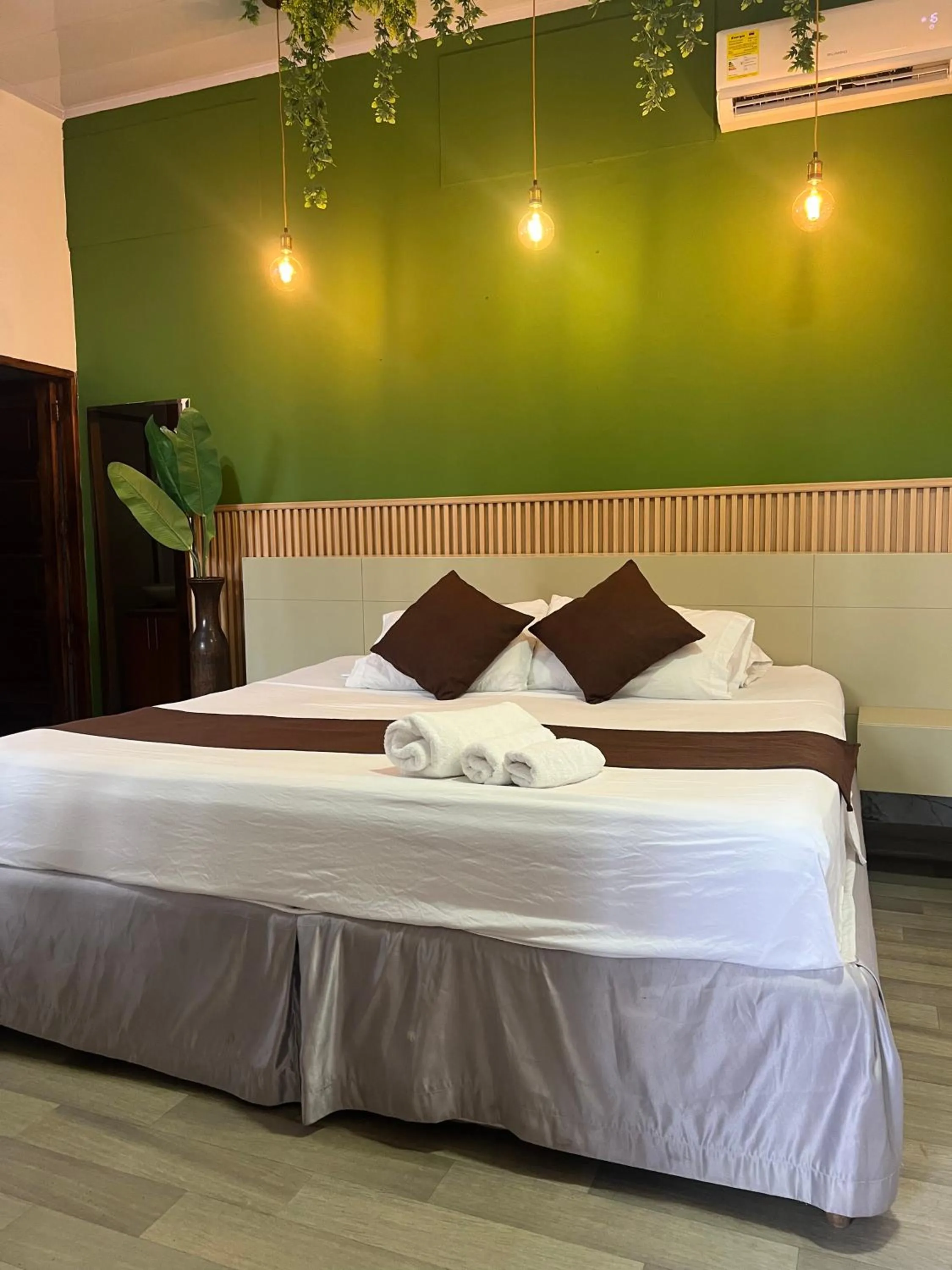 Photo of the whole room, Bed in Santa Alejandría Hotel