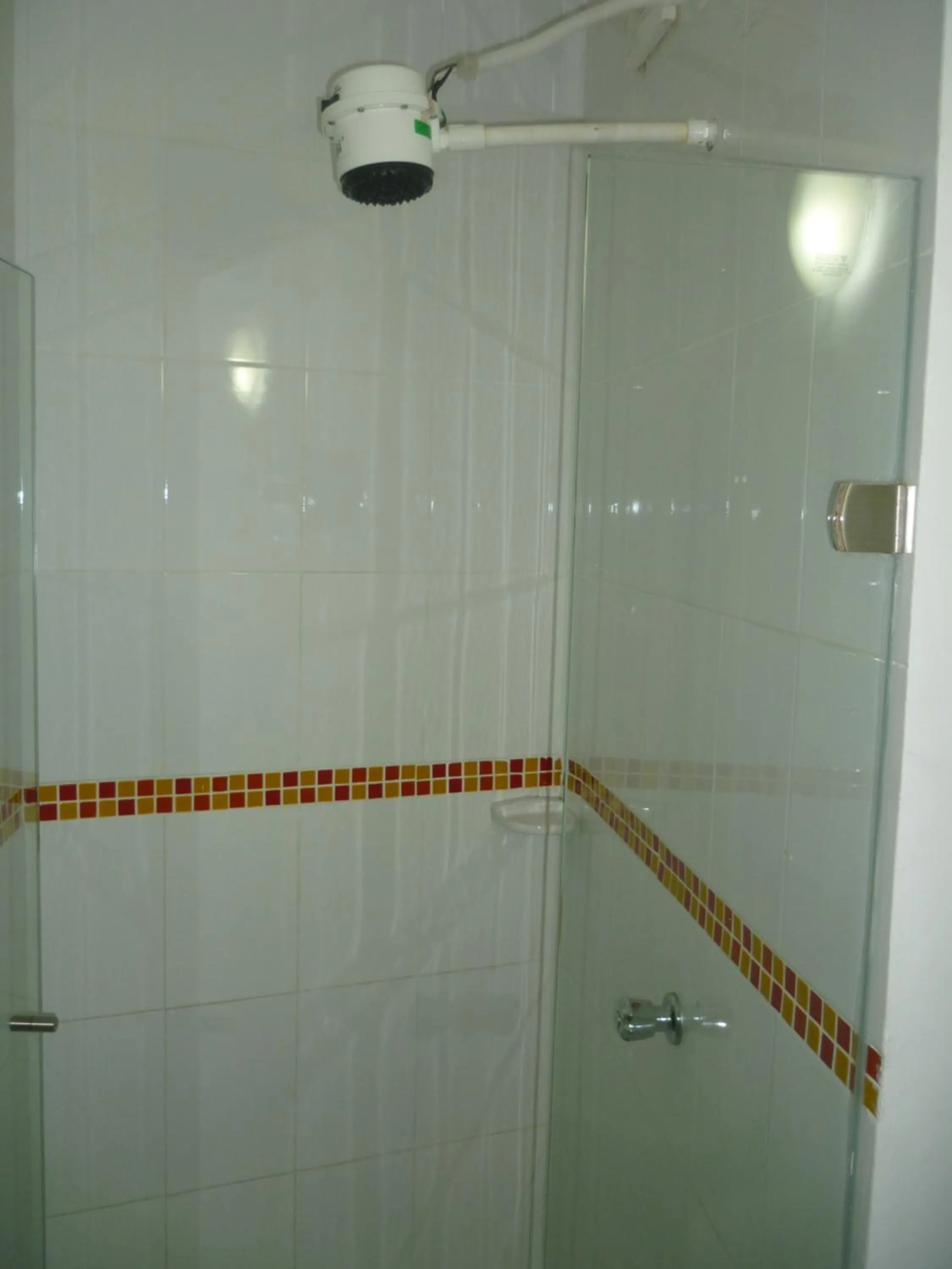 Shower in Zana Hotel Boutique