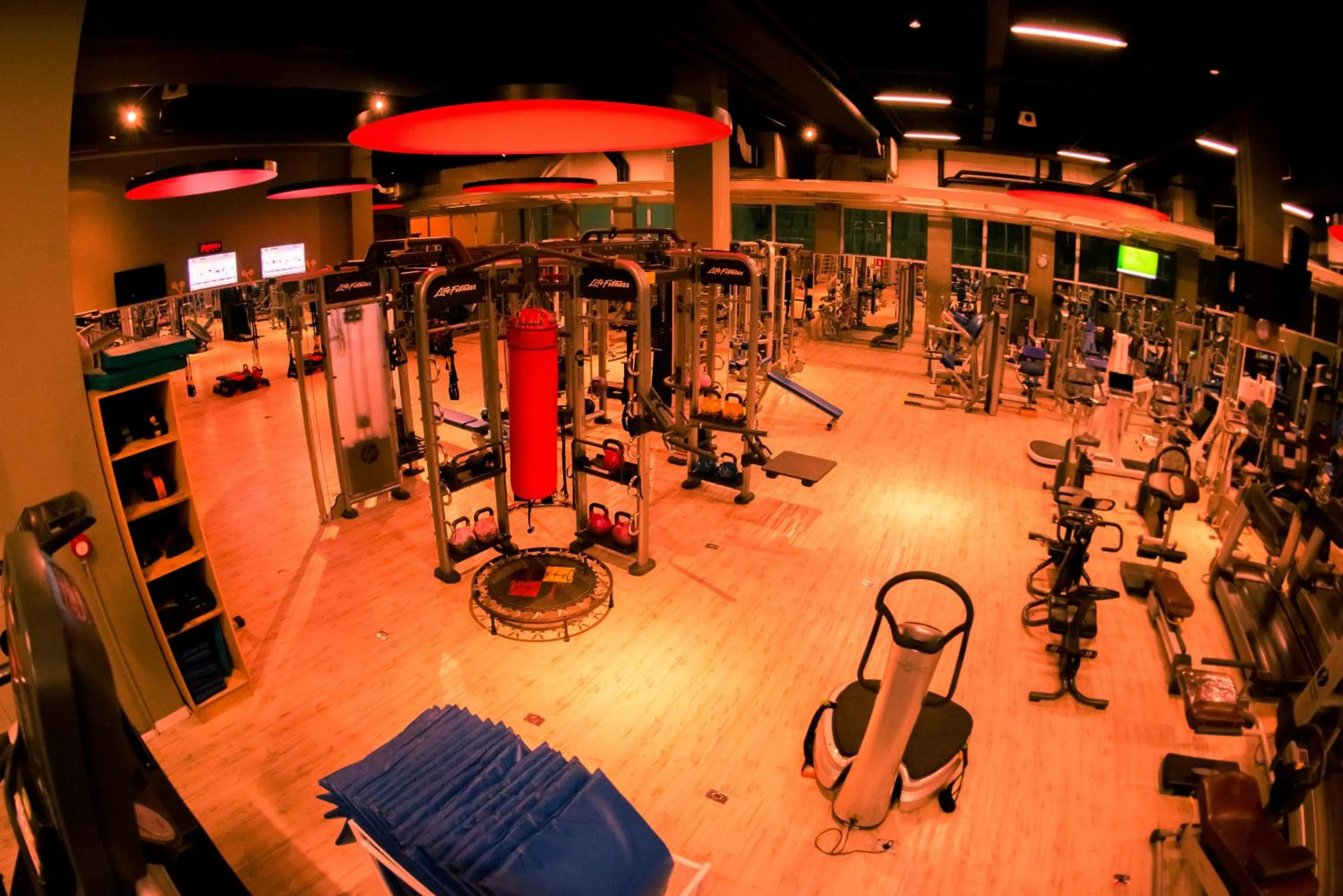 Fitness centre/facilities in Golden Tulip São José dos Campos