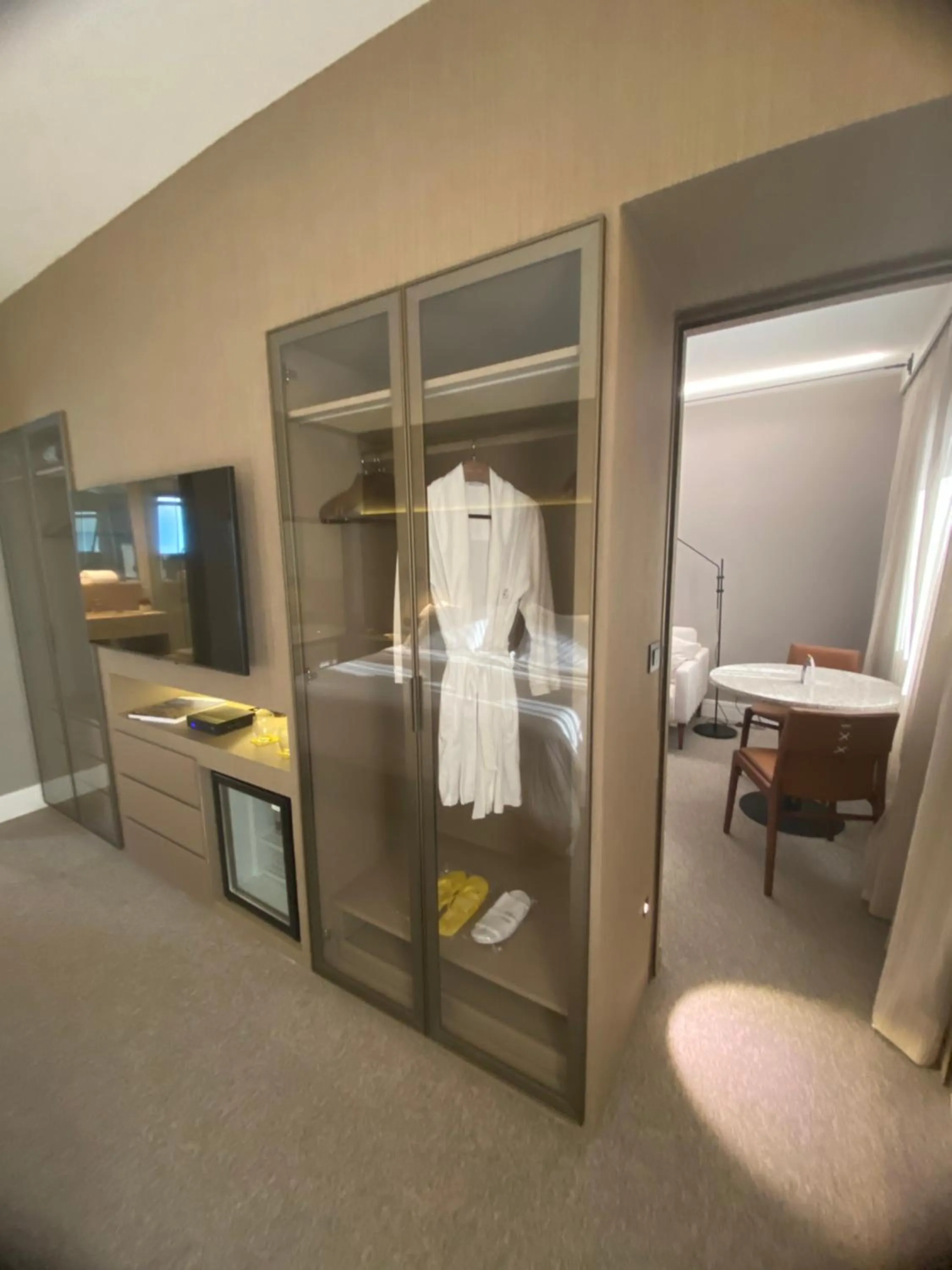 hair dresser in Golden Tulip São José dos Campos