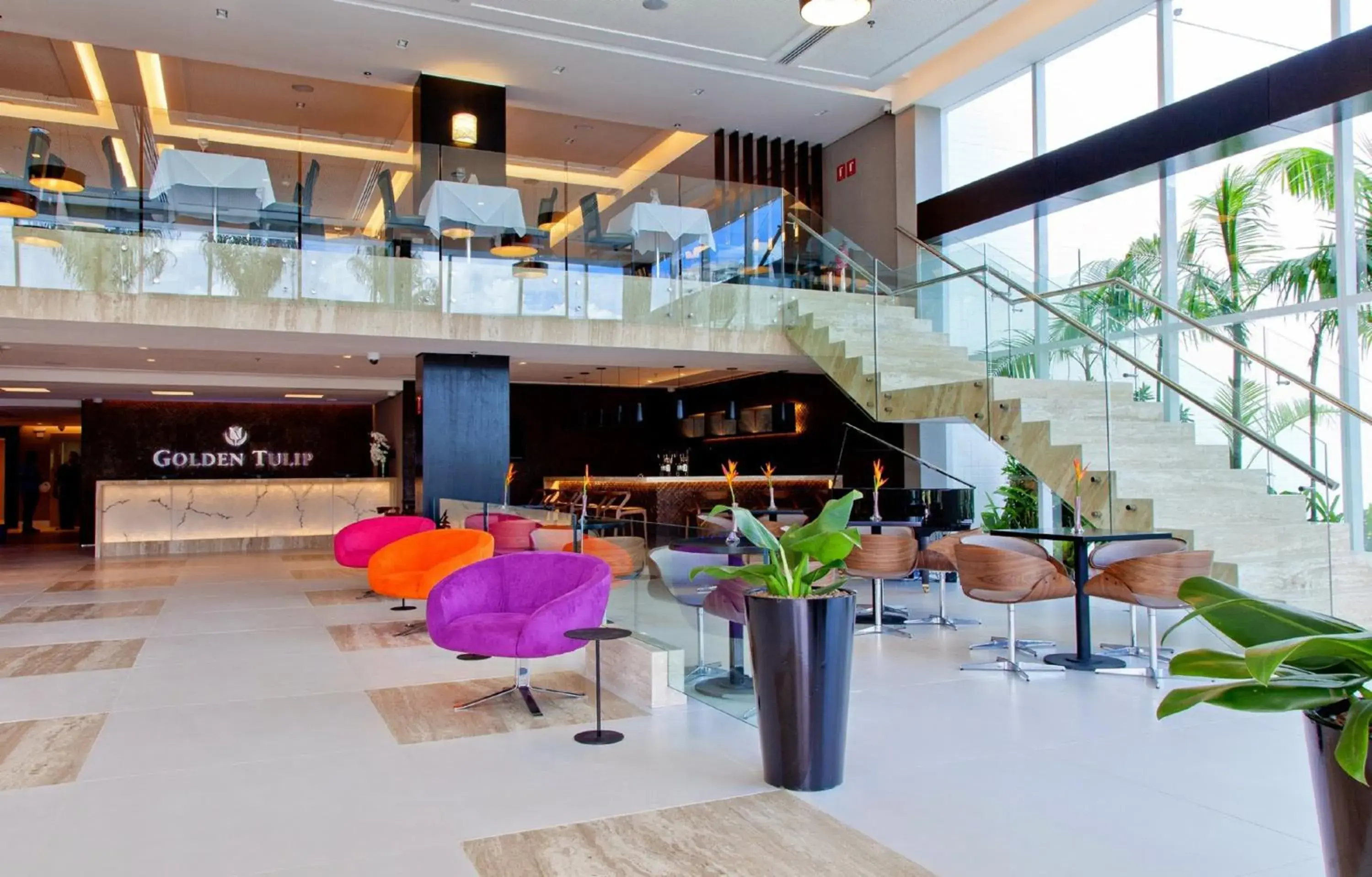 Facade/entrance in Golden Tulip São José dos Campos Facade/entrance in Golden Tulip São José dos Campos