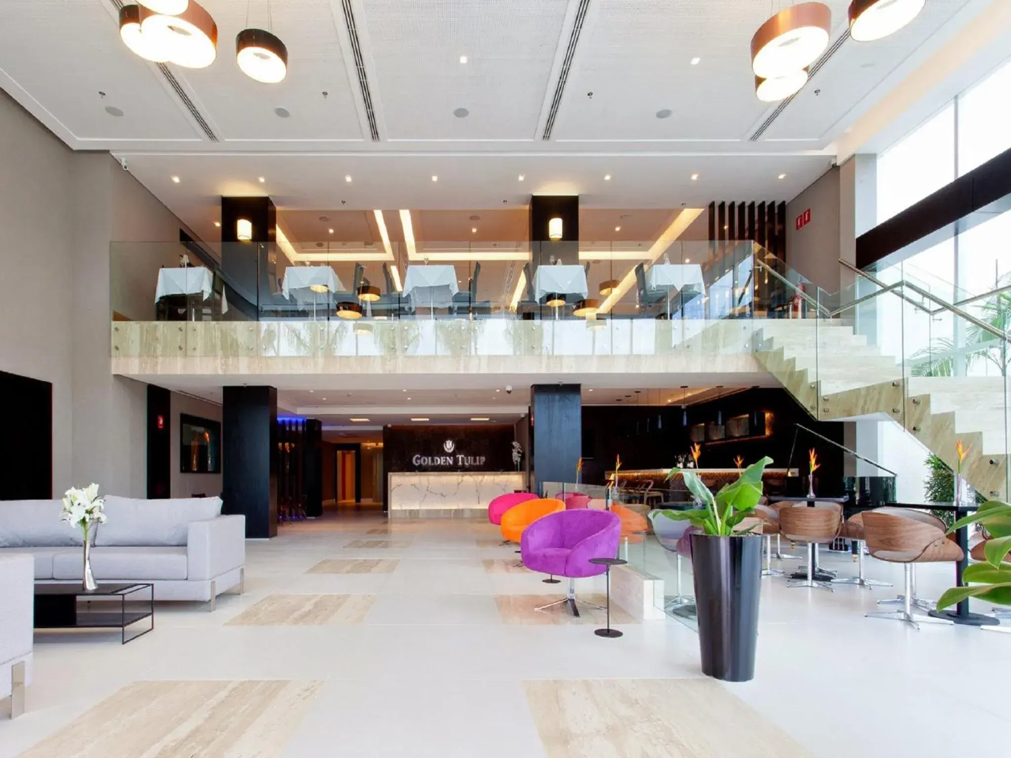 Facade/entrance in Golden Tulip São José dos Campos Facade/entrance in Golden Tulip São José dos Campos