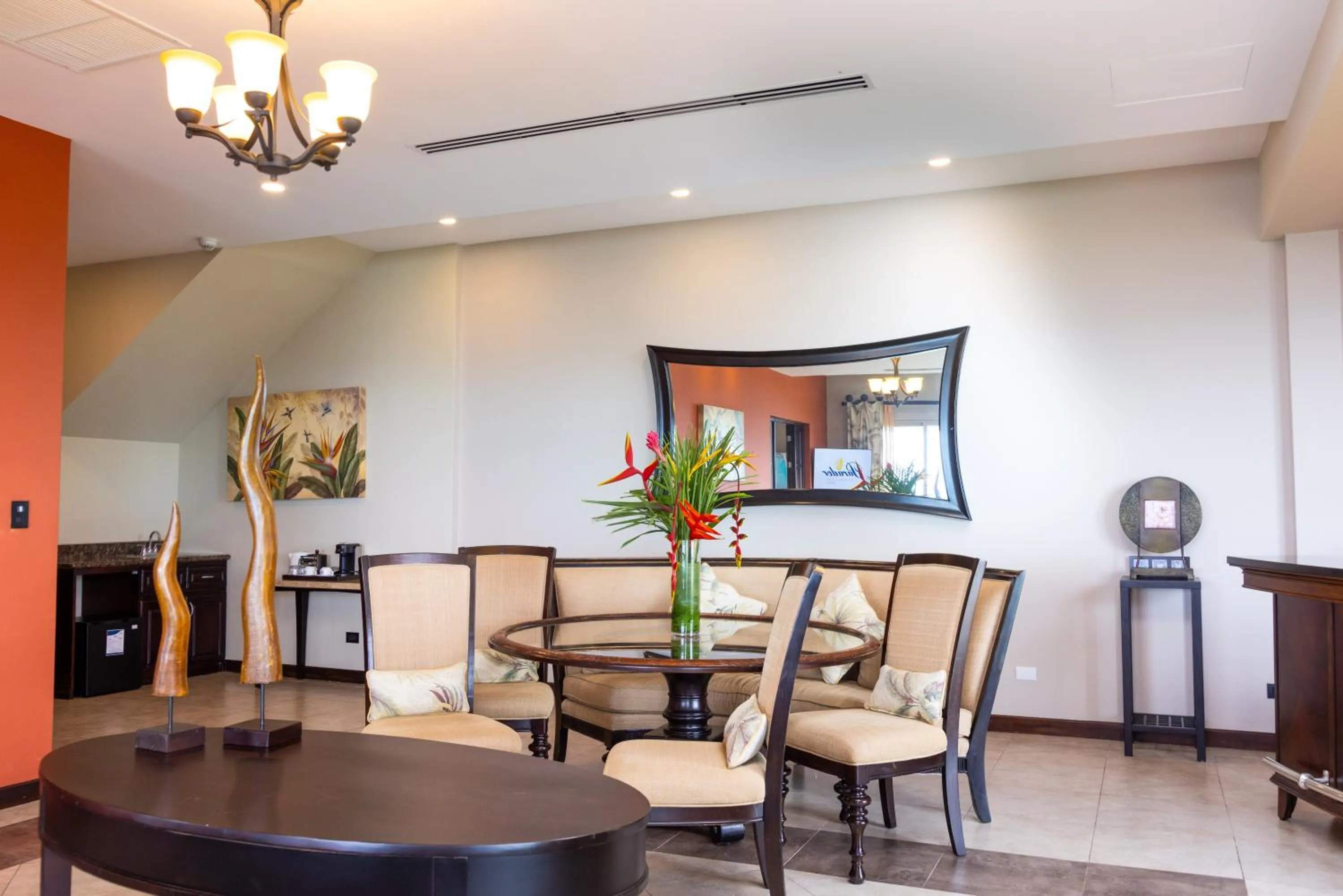 Kitchen or kitchenette in Vista Suites at Parador - Adults Only