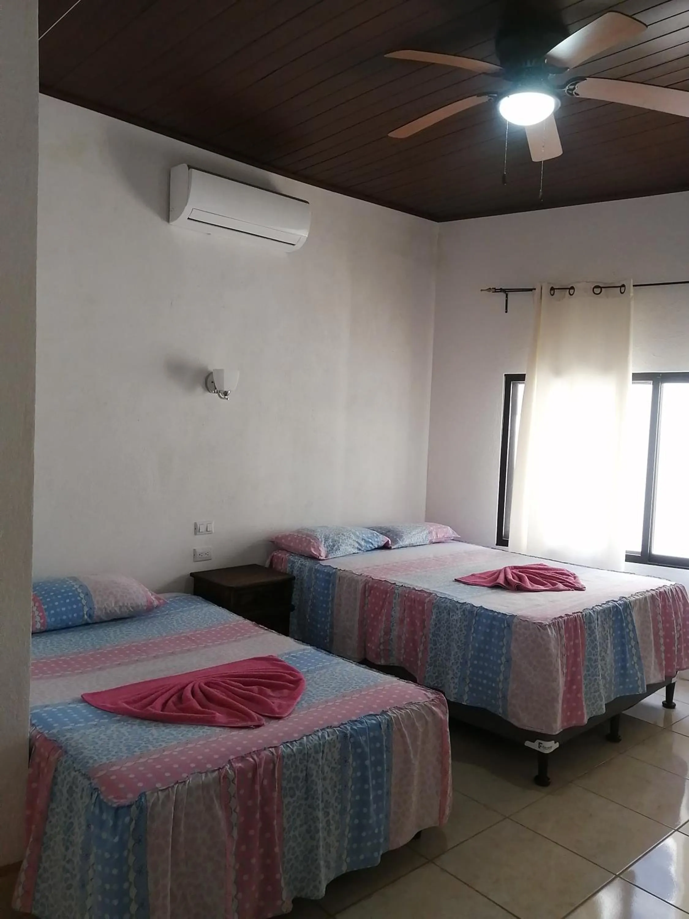 Double or Twin Room with Air Conditioning in La Posada De Don Jose