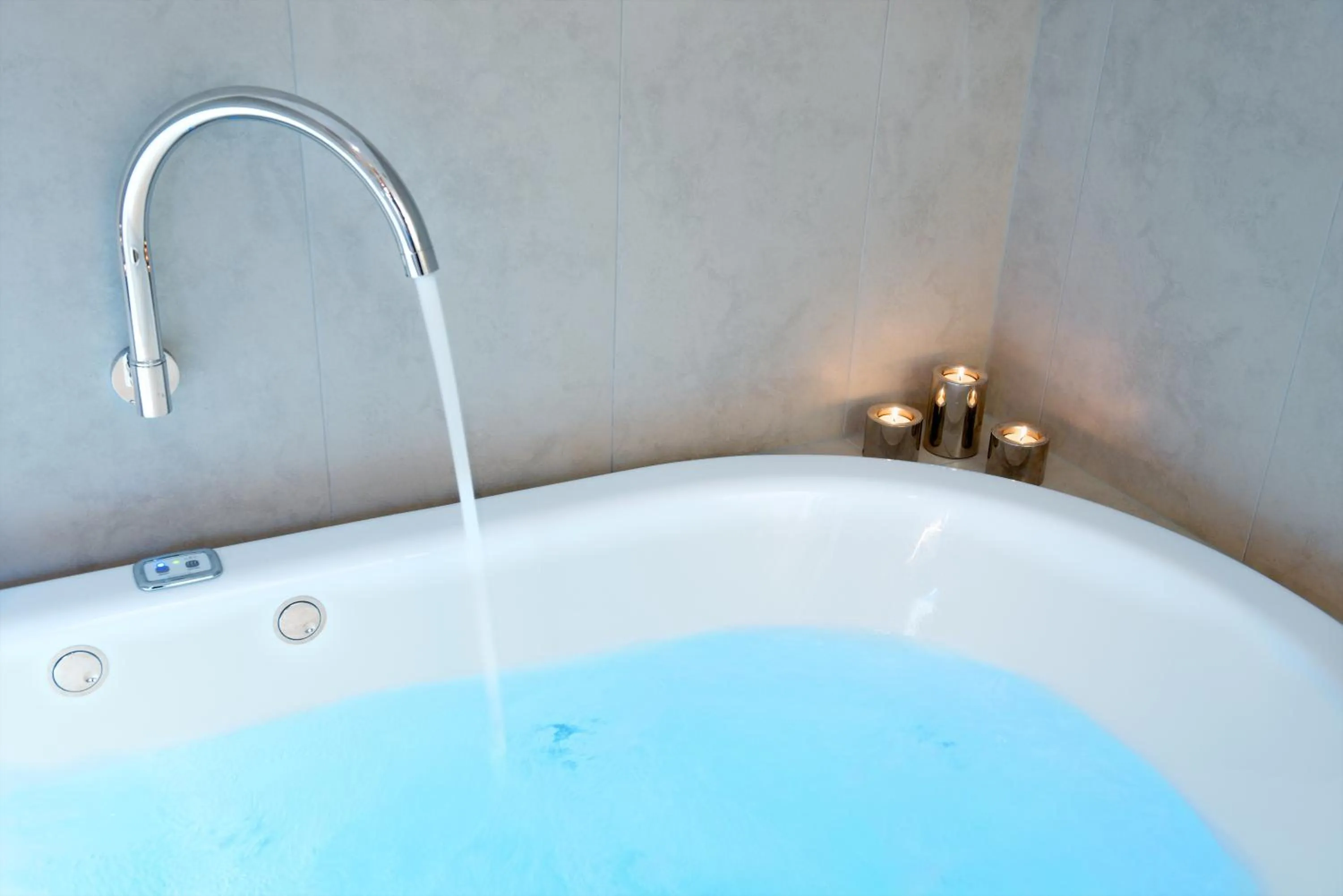 Bathroom in Plantation House at Whitecliffs Bed and Breakfast