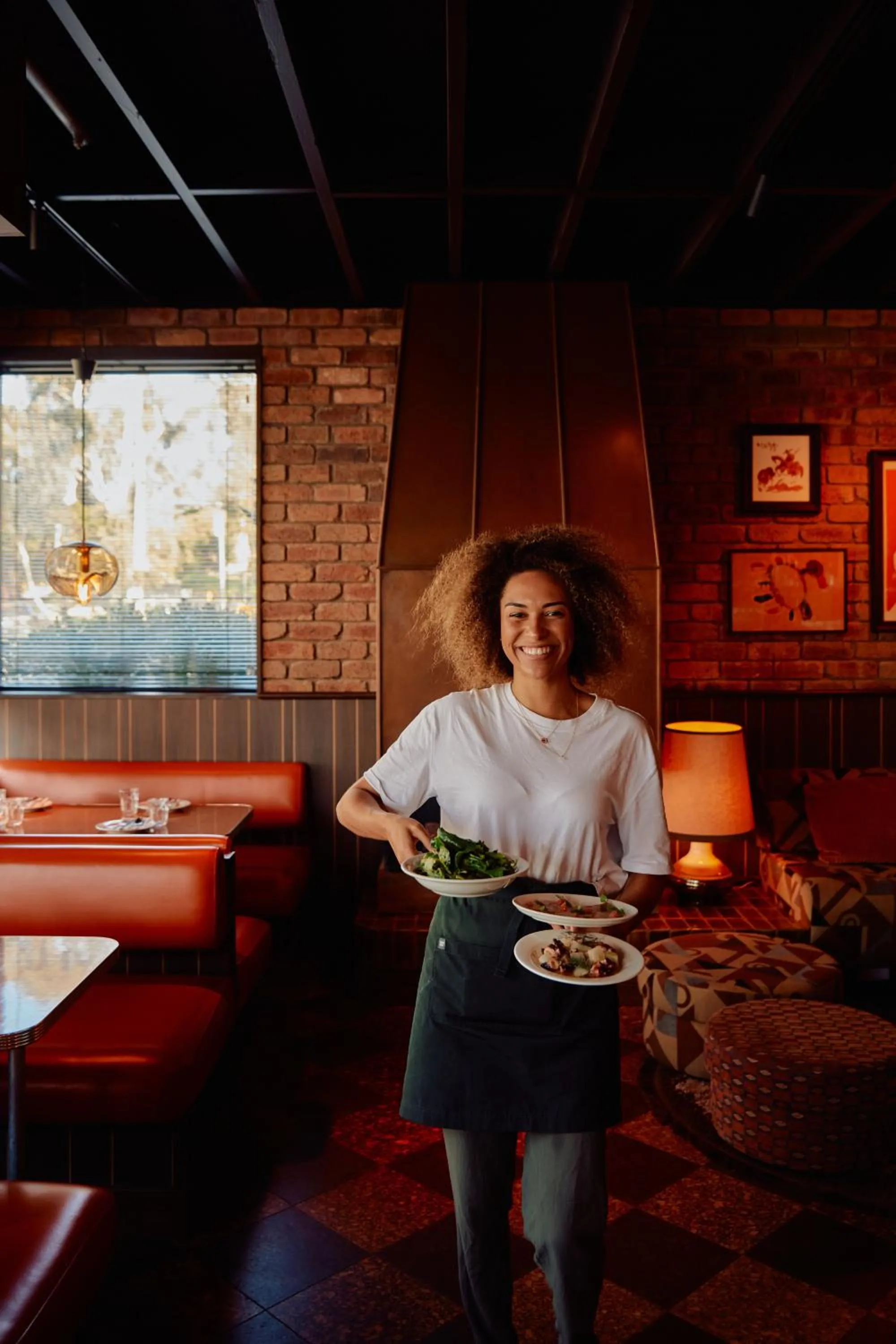 Restaurant/places to eat in Lorne Hotel