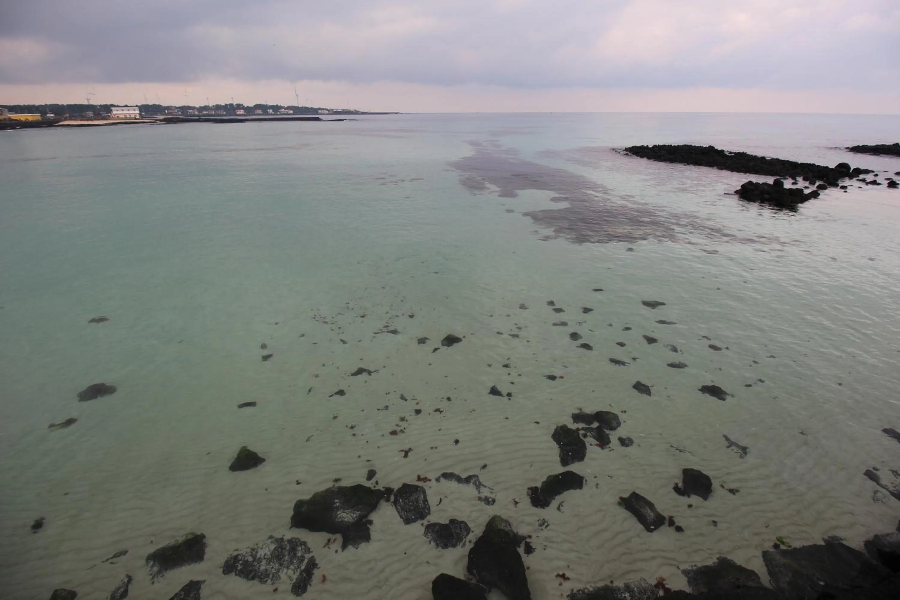 Beach in Warak Guesthouse