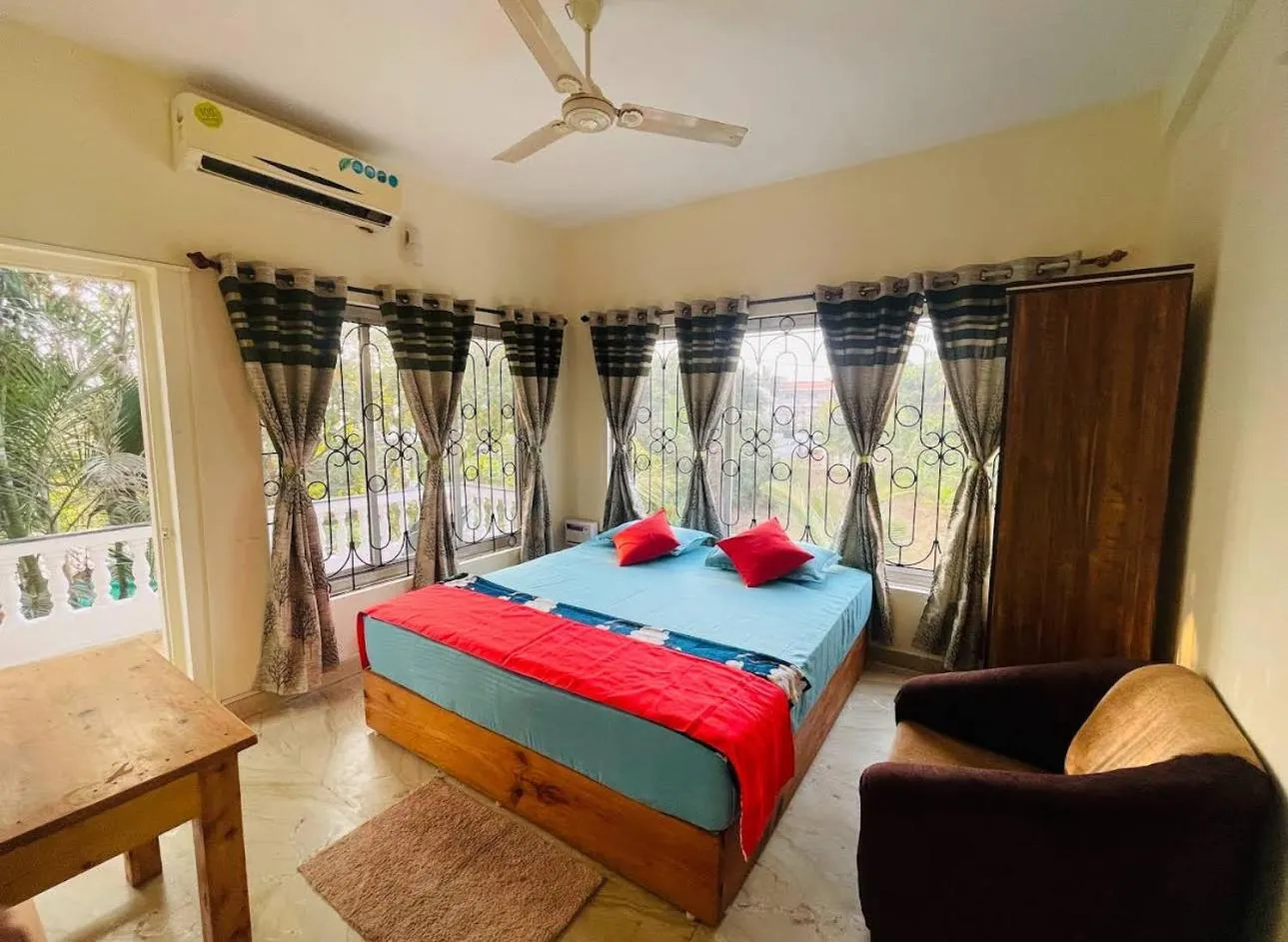 View (from property/room), Bed in The Bodhi Tree Resort