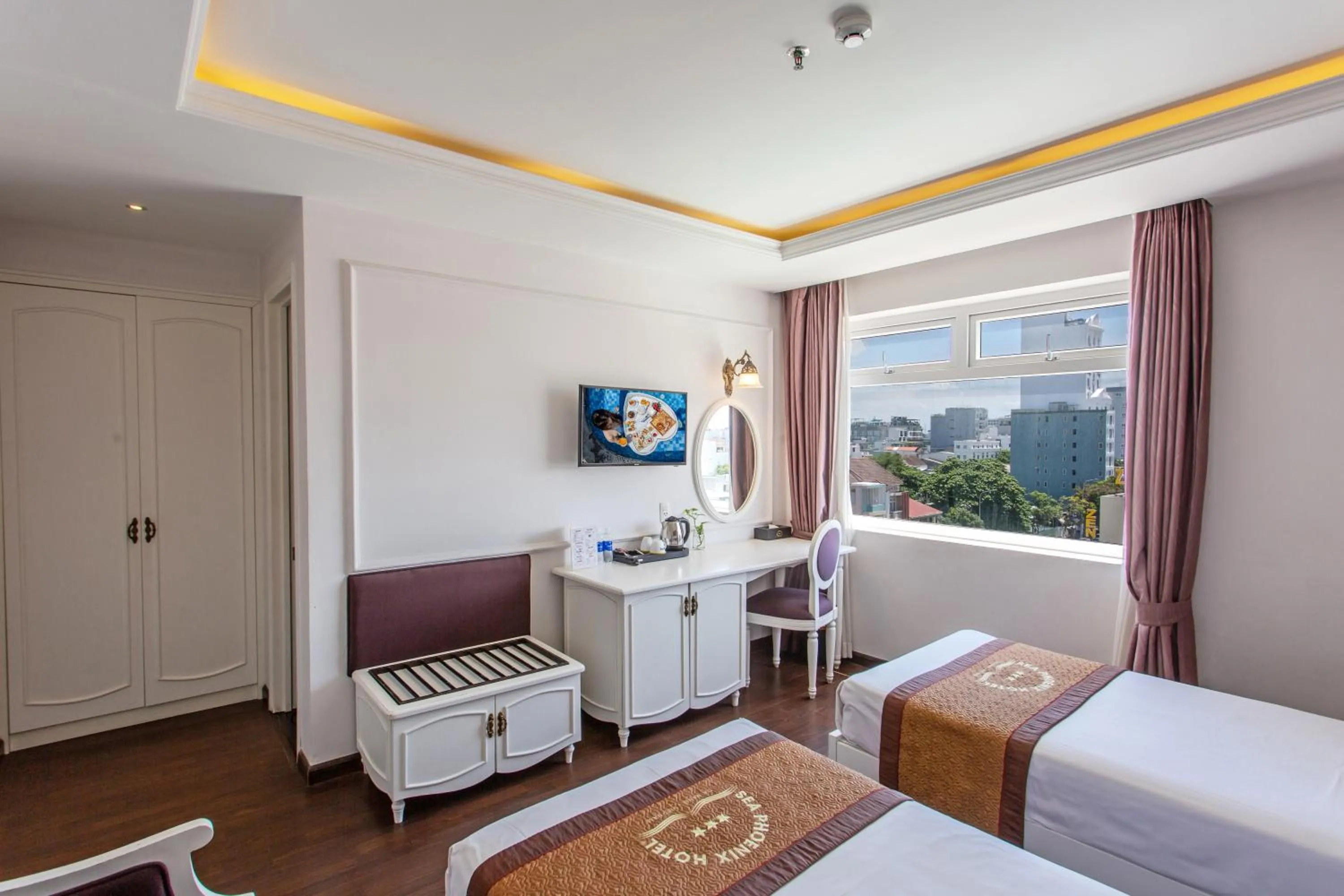 Bed in Sea Phoenix Hotel Da Nang